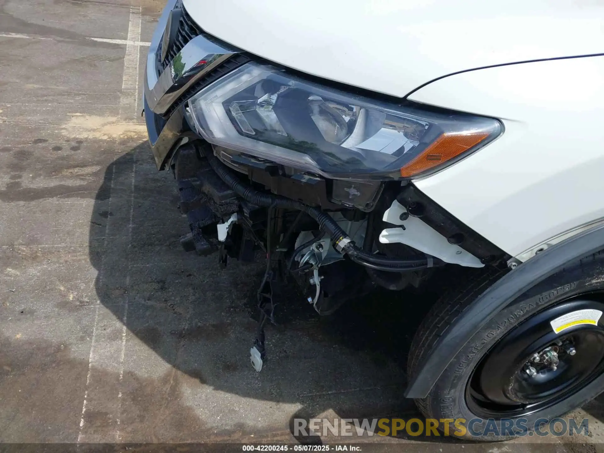 6 Photograph of a damaged car KNMAT2MV1KP529528 NISSAN ROGUE 2019