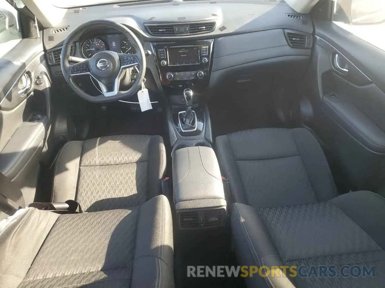 8 Photograph of a damaged car KNMAT2MV1KP541646 NISSAN ROGUE 2019