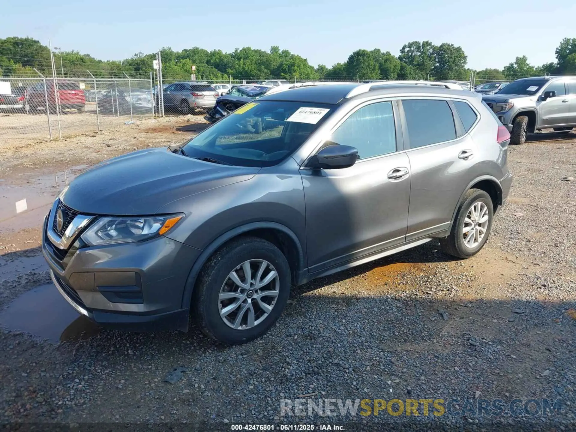 2 Photograph of a damaged car KNMAT2MV2KP526184 NISSAN ROGUE 2019