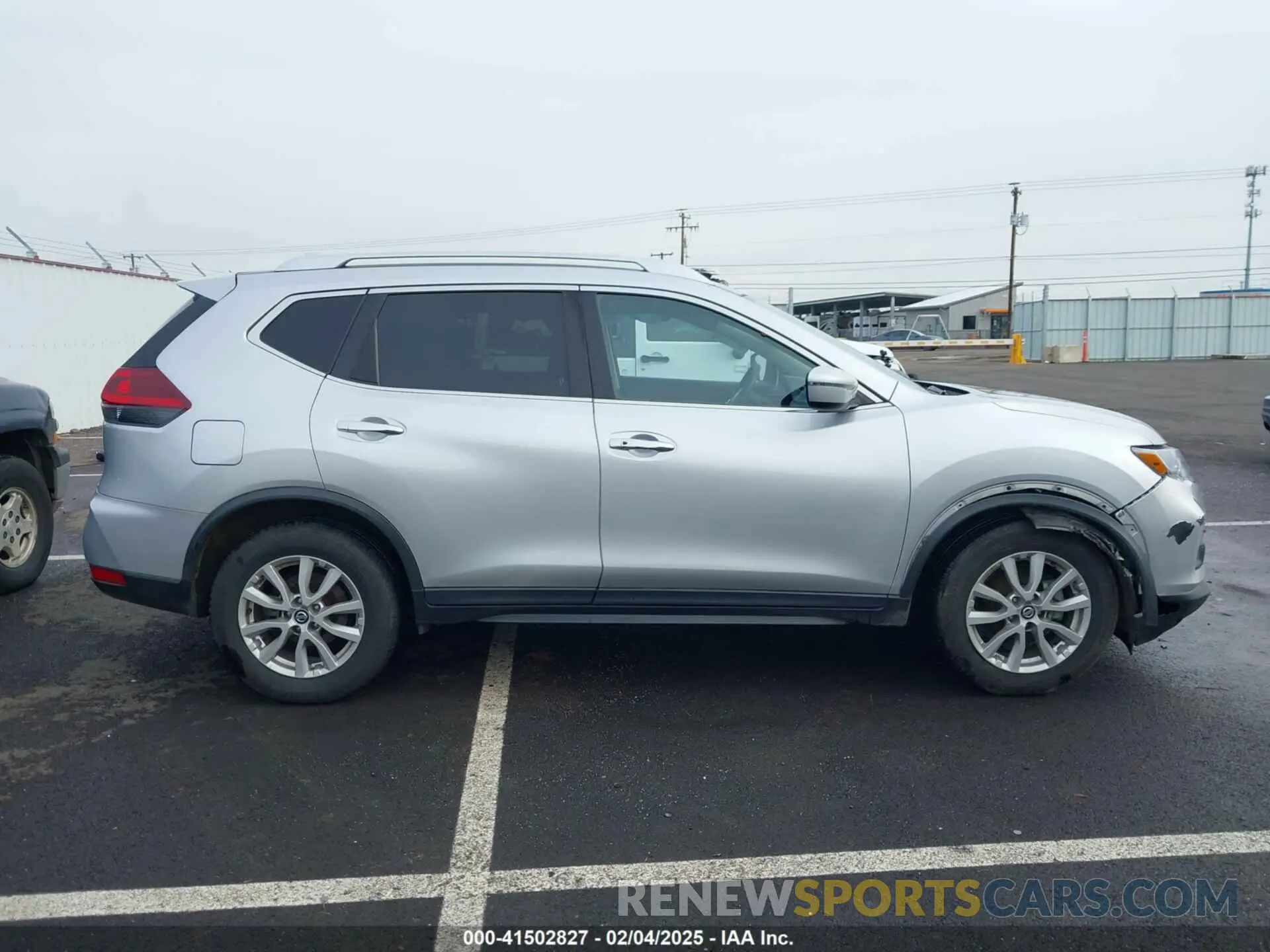 13 Photograph of a damaged car KNMAT2MV4KP515560 NISSAN ROGUE 2019