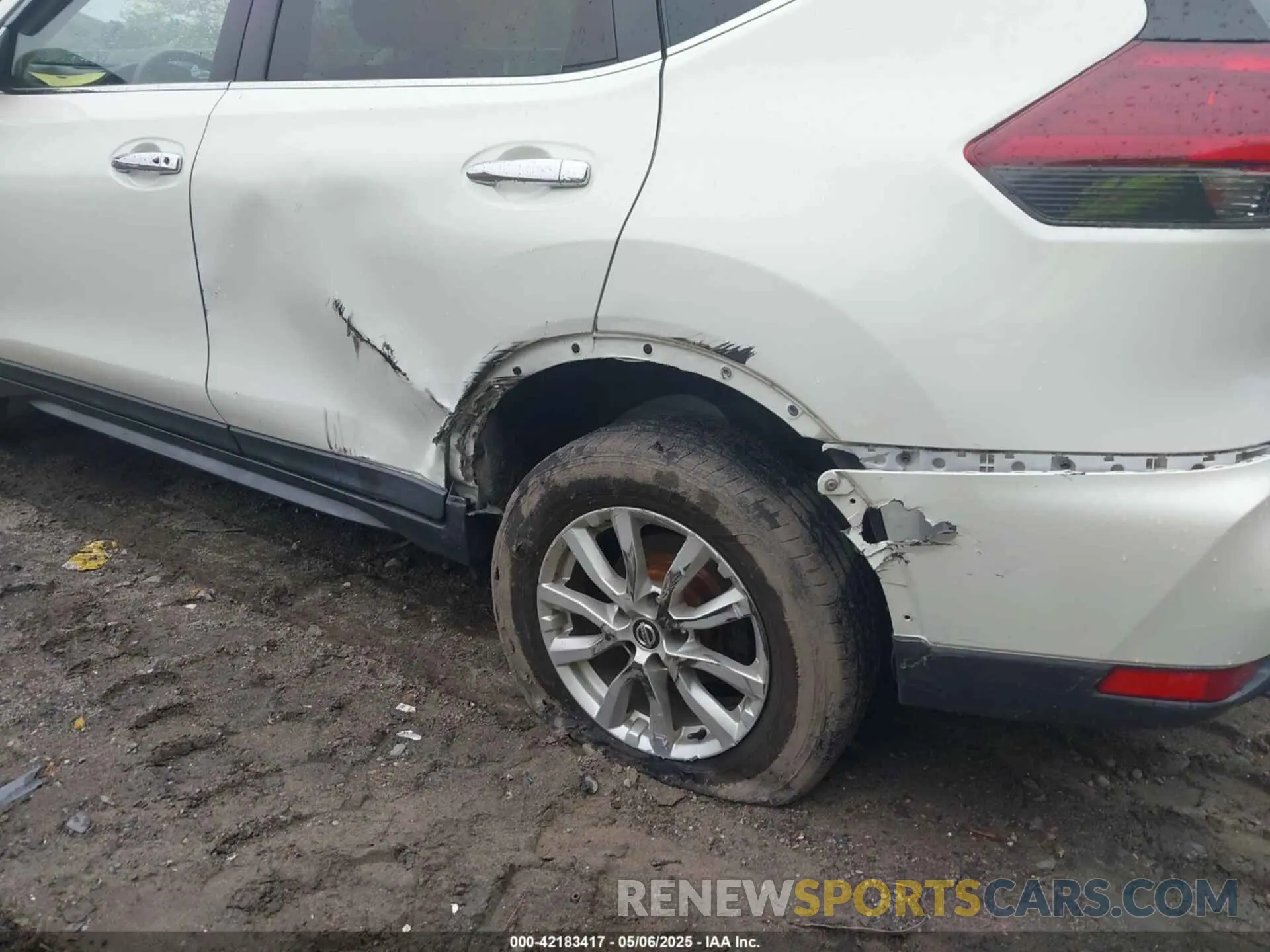 6 Photograph of a damaged car KNMAT2MV4KP559803 NISSAN ROGUE 2019