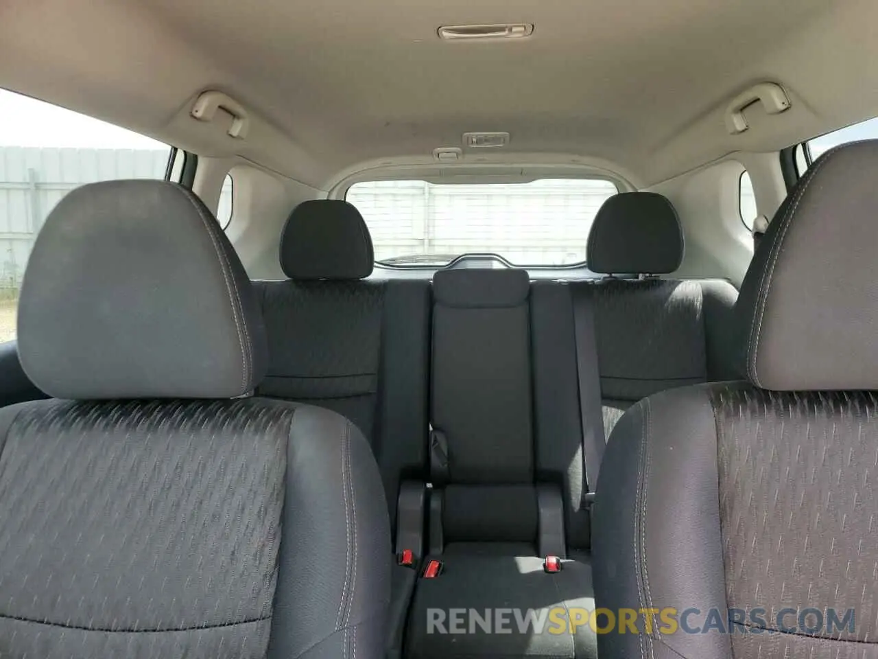 10 Photograph of a damaged car KNMAT2MV5KP538748 NISSAN ROGUE 2019