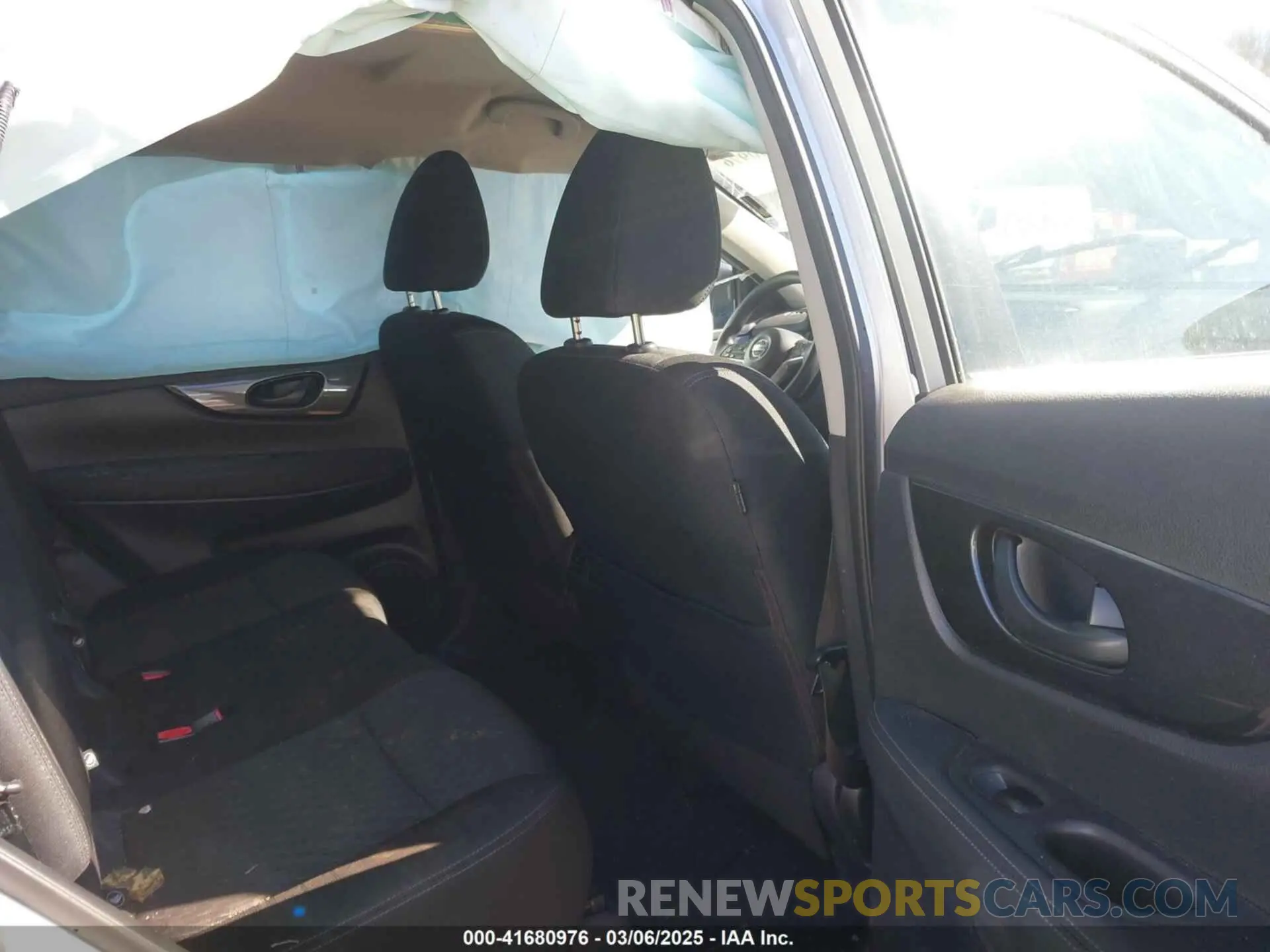 8 Photograph of a damaged car KNMAT2MV9KP528451 NISSAN ROGUE 2019