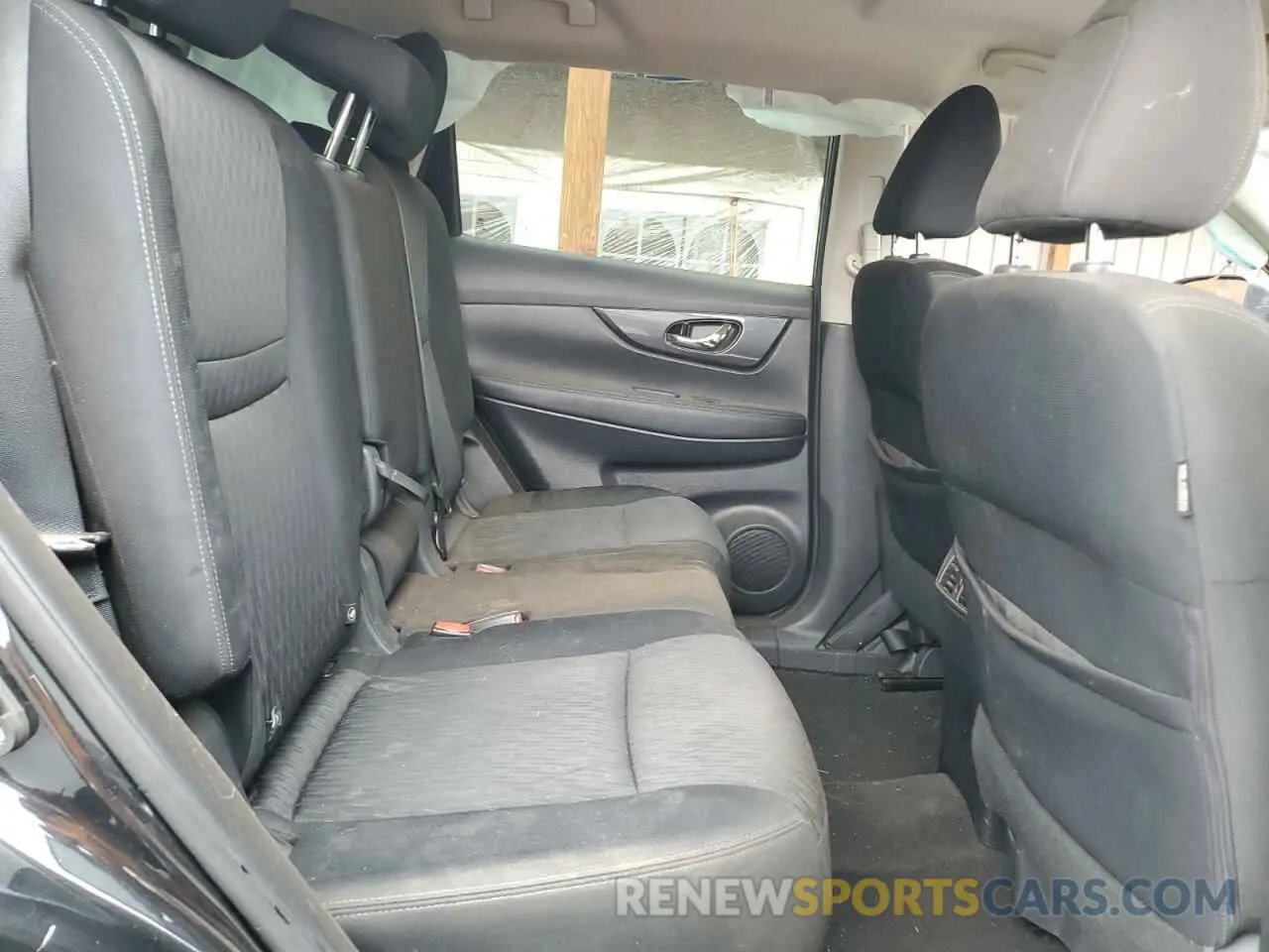 11 Photograph of a damaged car KNMAT2MV9KP542432 NISSAN ROGUE 2019
