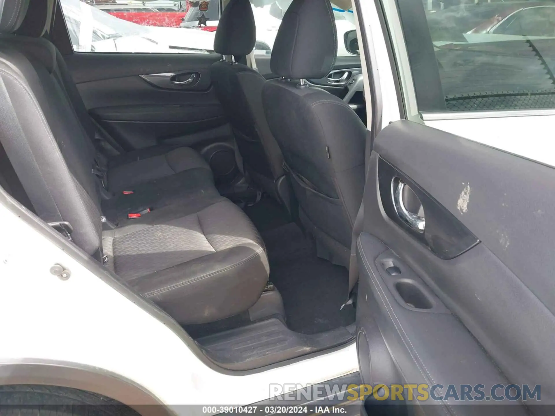 8 Фотография поврежденного автомобиля KNMAT2MV9KP550496 NISSAN ROGUE 2019