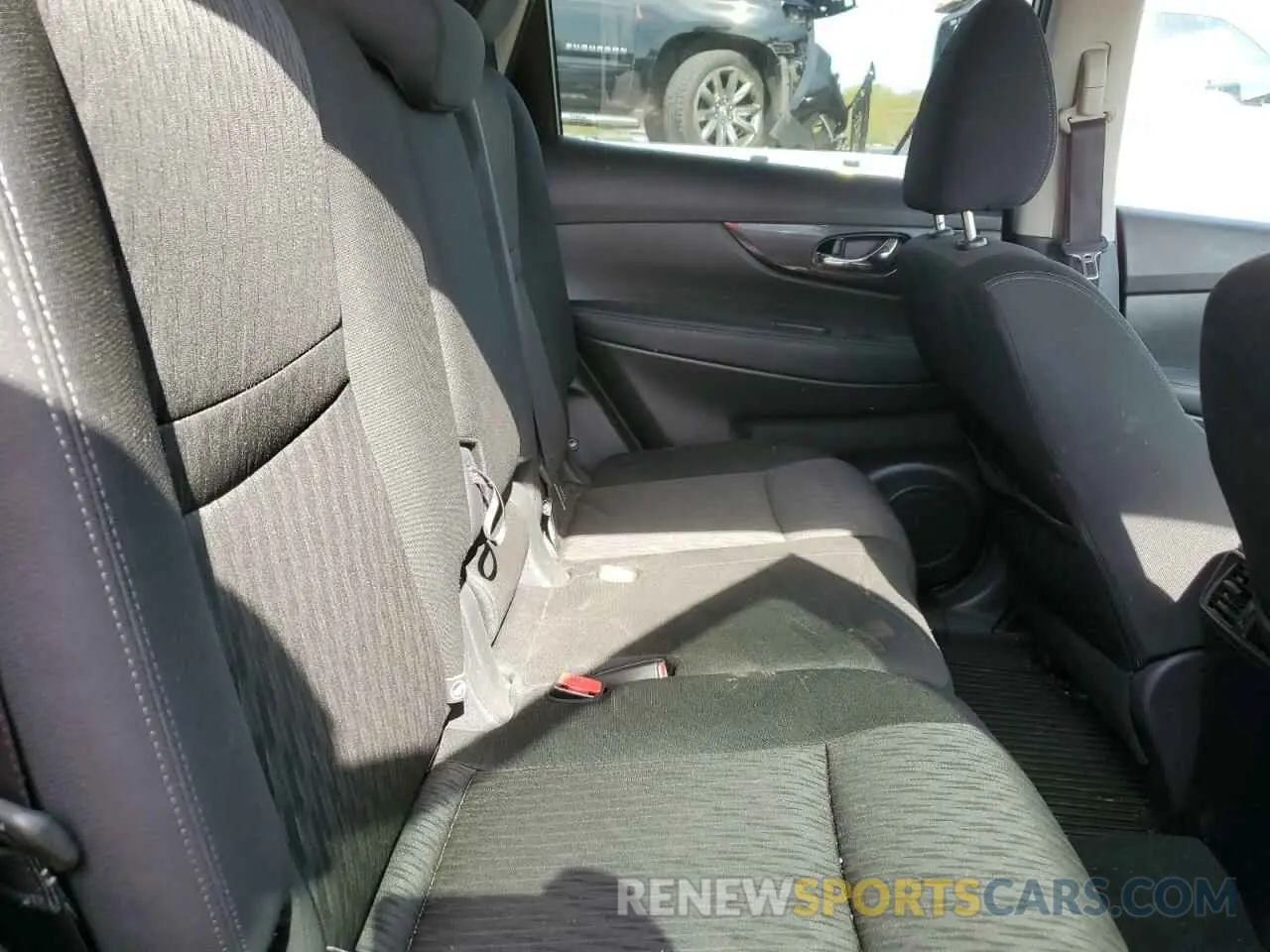 10 Photograph of a damaged car KNMAT2MV9KP553768 NISSAN ROGUE 2019