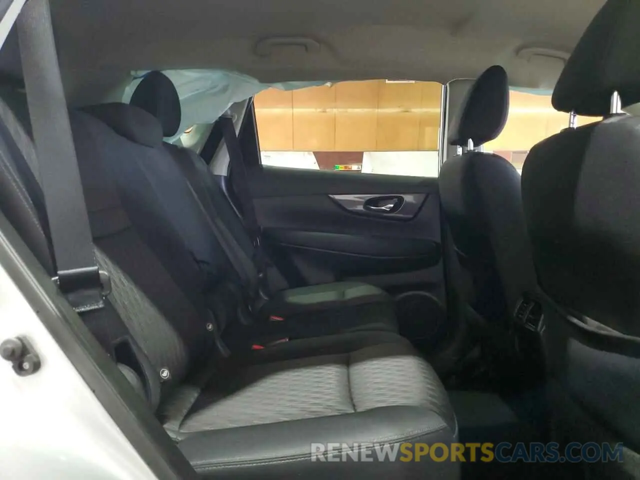 11 Photograph of a damaged car KNMAT2MVXKP505602 NISSAN ROGUE 2019