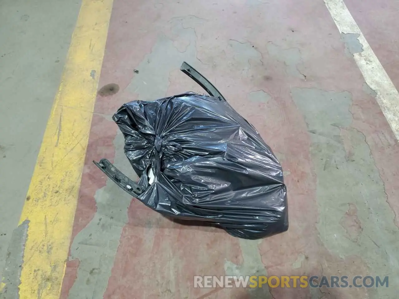 13 Photograph of a damaged car KNMAT2MVXKP505602 NISSAN ROGUE 2019