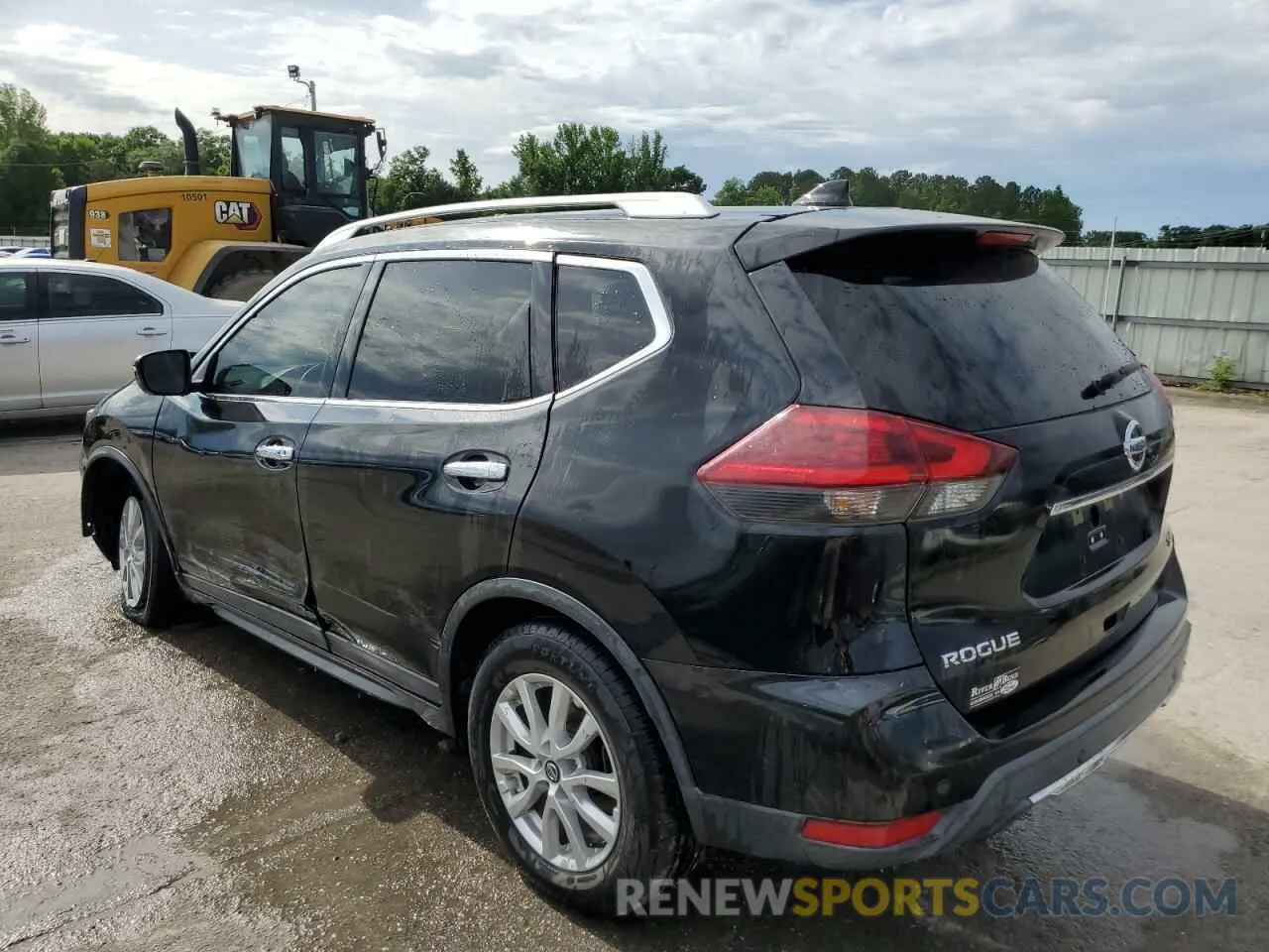 2 Photograph of a damaged car KNMAT2MVXKP530144 NISSAN ROGUE 2019