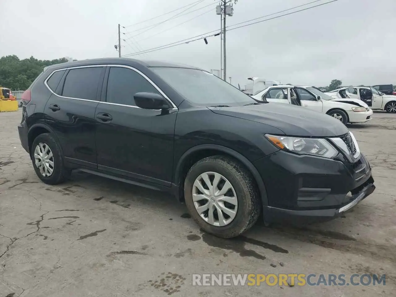 4 Photograph of a damaged car 5N1AT2MT0LC745907 NISSAN ROGUE 2020