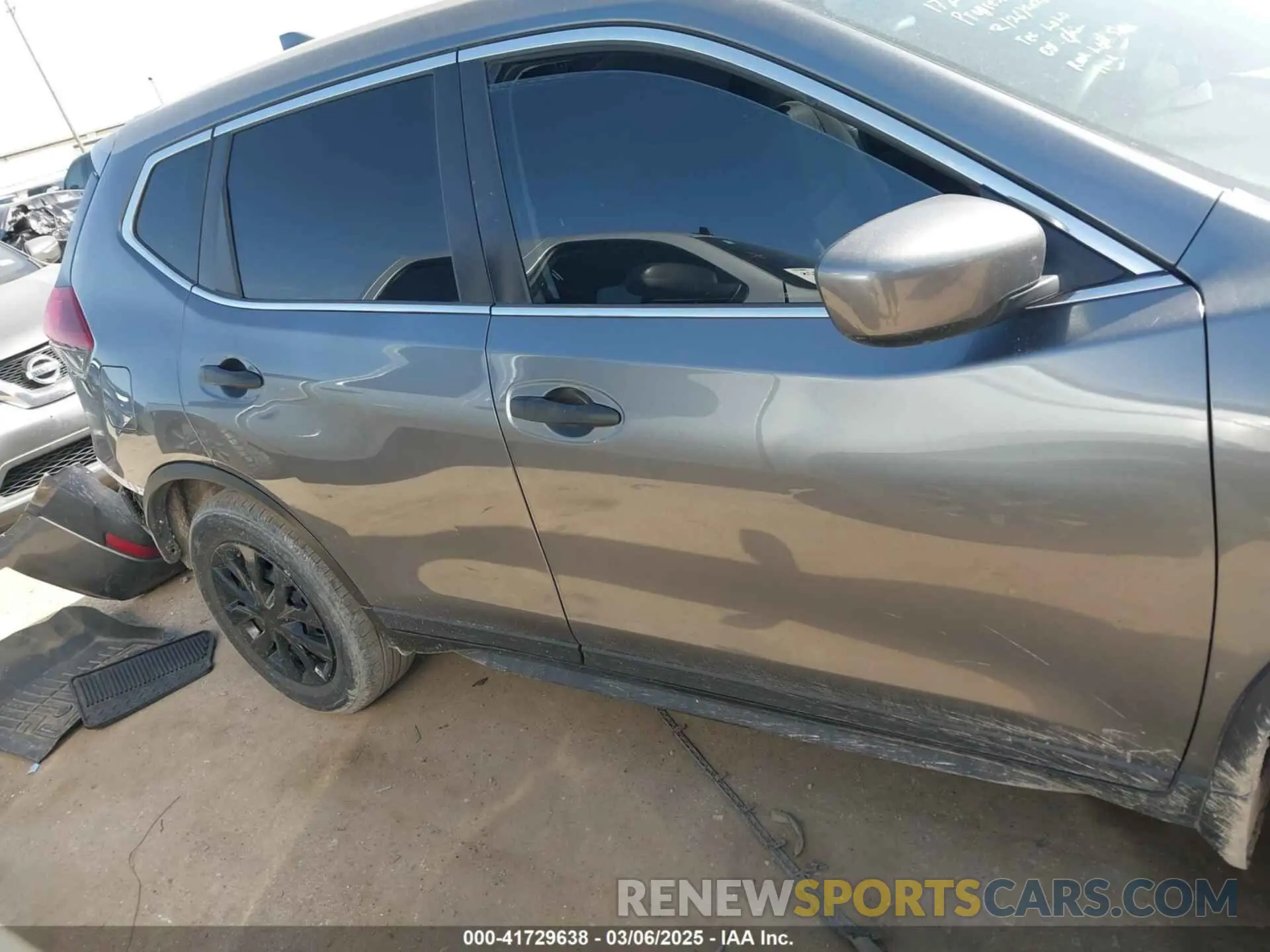 13 Фотография поврежденного автомобиля 5N1AT2MT0LC805619 NISSAN ROGUE 2020