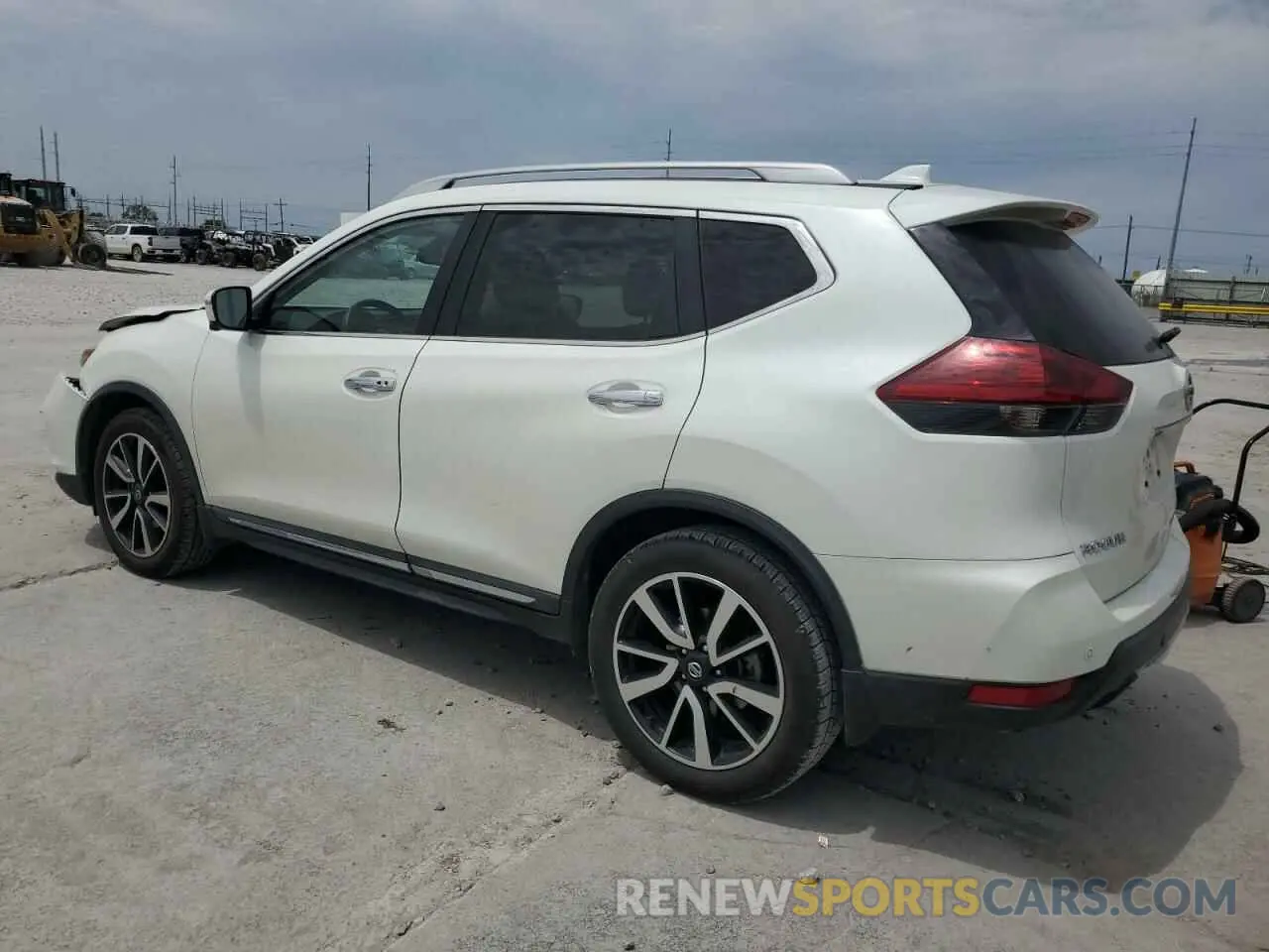 2 Photograph of a damaged car 5N1AT2MT2LC769769 NISSAN ROGUE 2020