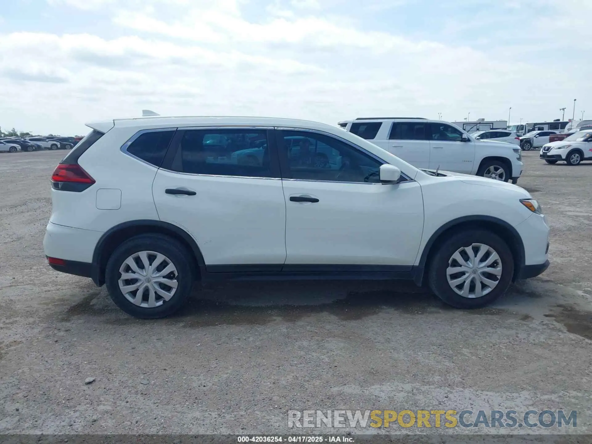 13 Фотография поврежденного автомобиля 5N1AT2MT3LC723299 NISSAN ROGUE 2020