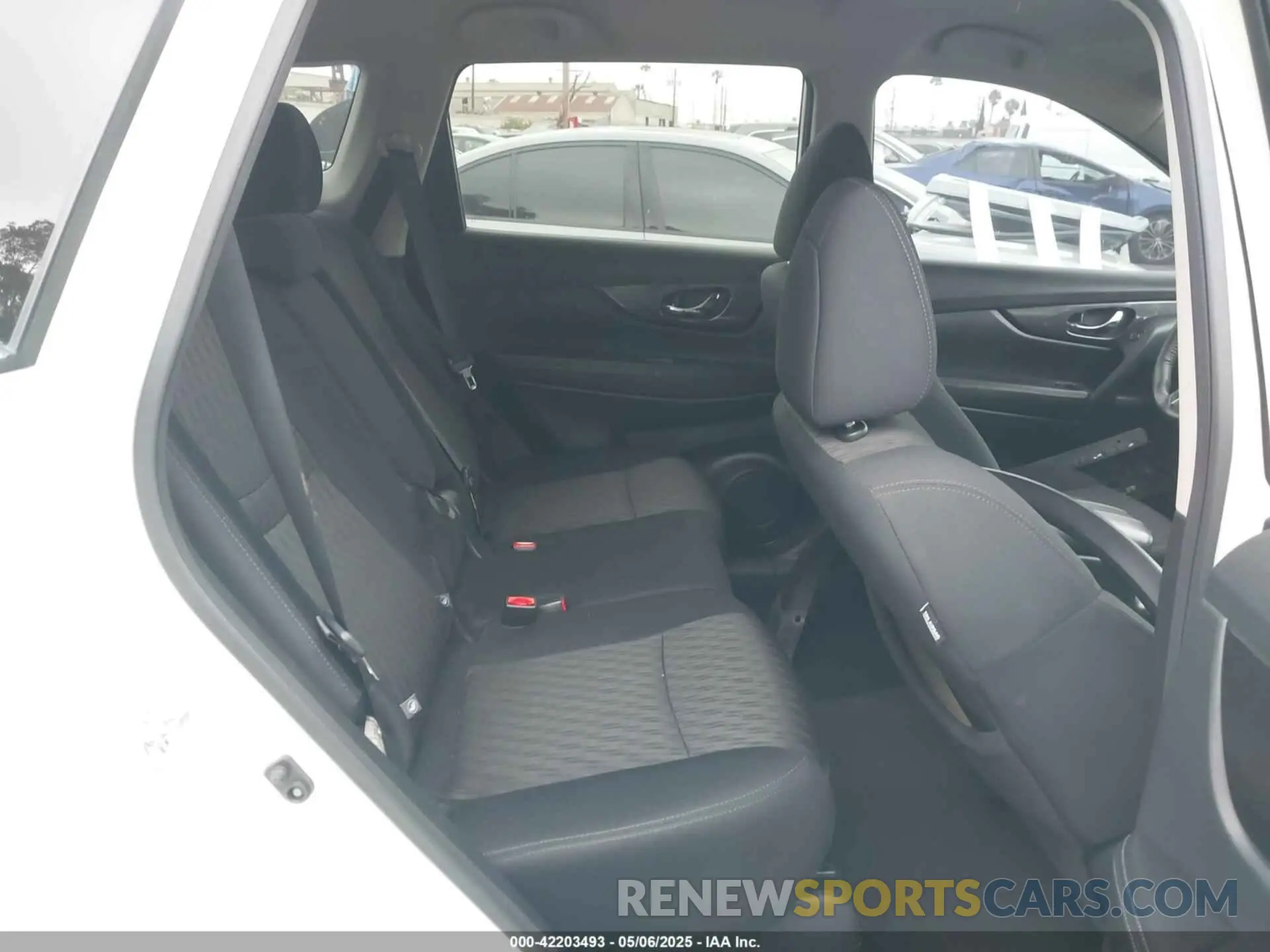 8 Фотография поврежденного автомобиля 5N1AT2MT4LC792857 NISSAN ROGUE 2020