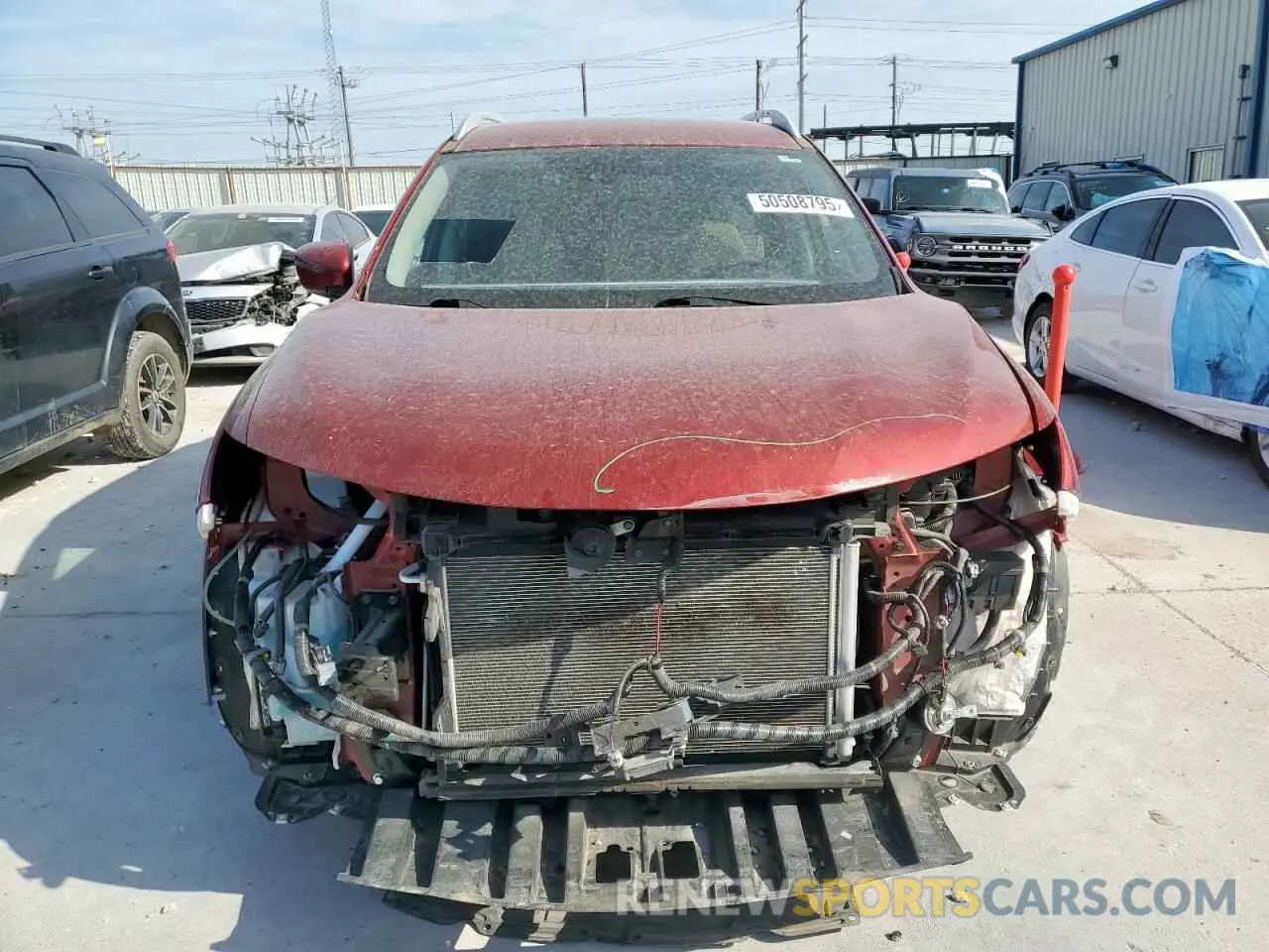 5 Photograph of a damaged car 5N1AT2MT5LC747216 NISSAN ROGUE 2020