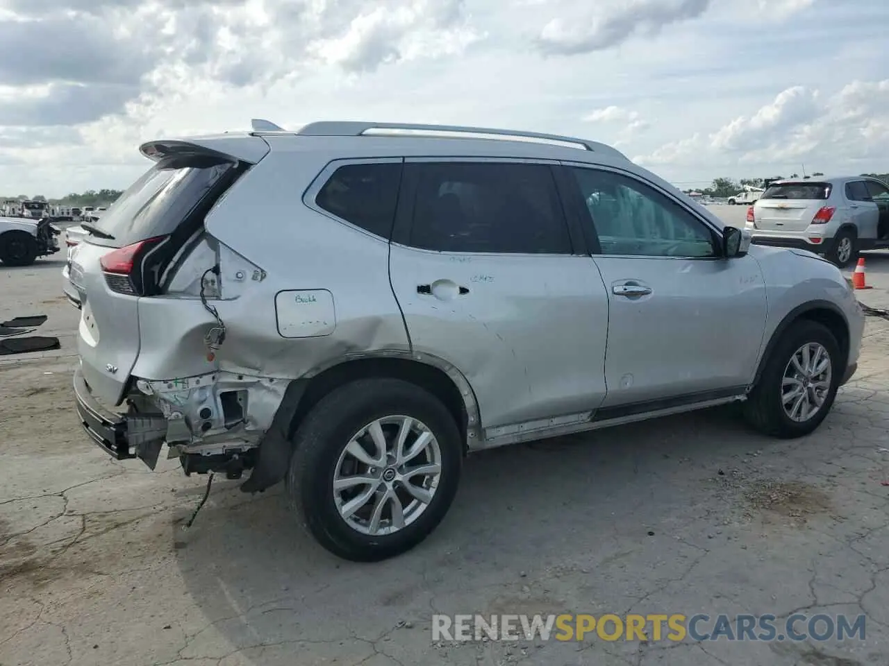3 Photograph of a damaged car 5N1AT2MT5LC795590 NISSAN ROGUE 2020