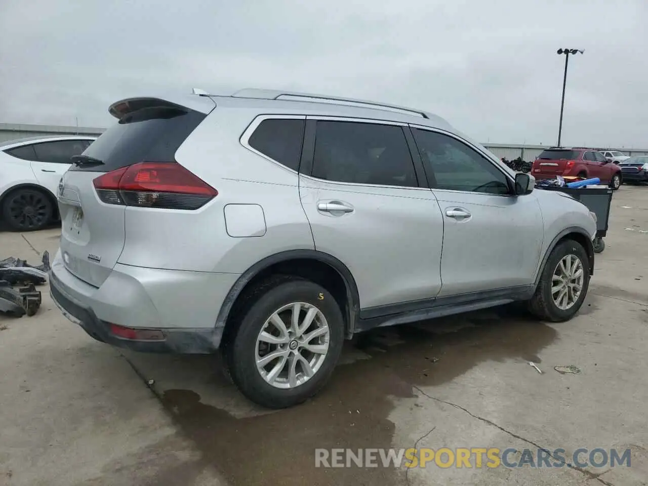 3 Фотография поврежденного автомобиля 5N1AT2MT6LC711311 NISSAN ROGUE 2020