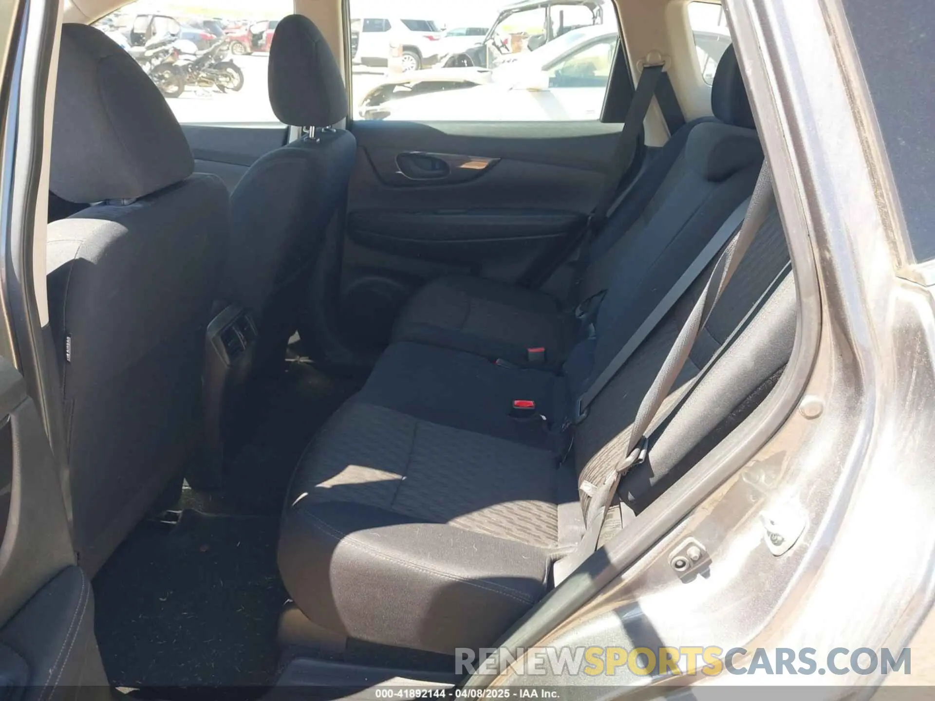 8 Фотография поврежденного автомобиля 5N1AT2MT6LC810937 NISSAN ROGUE 2020