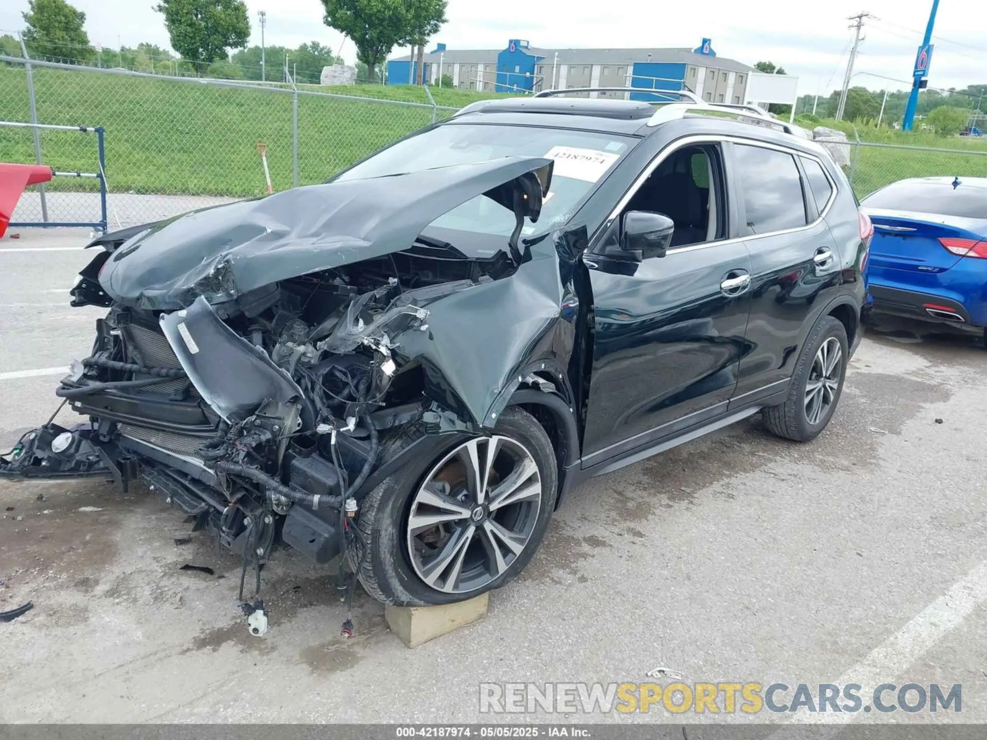 2 Photograph of a damaged car 5N1AT2MT7LC755818 NISSAN ROGUE 2020