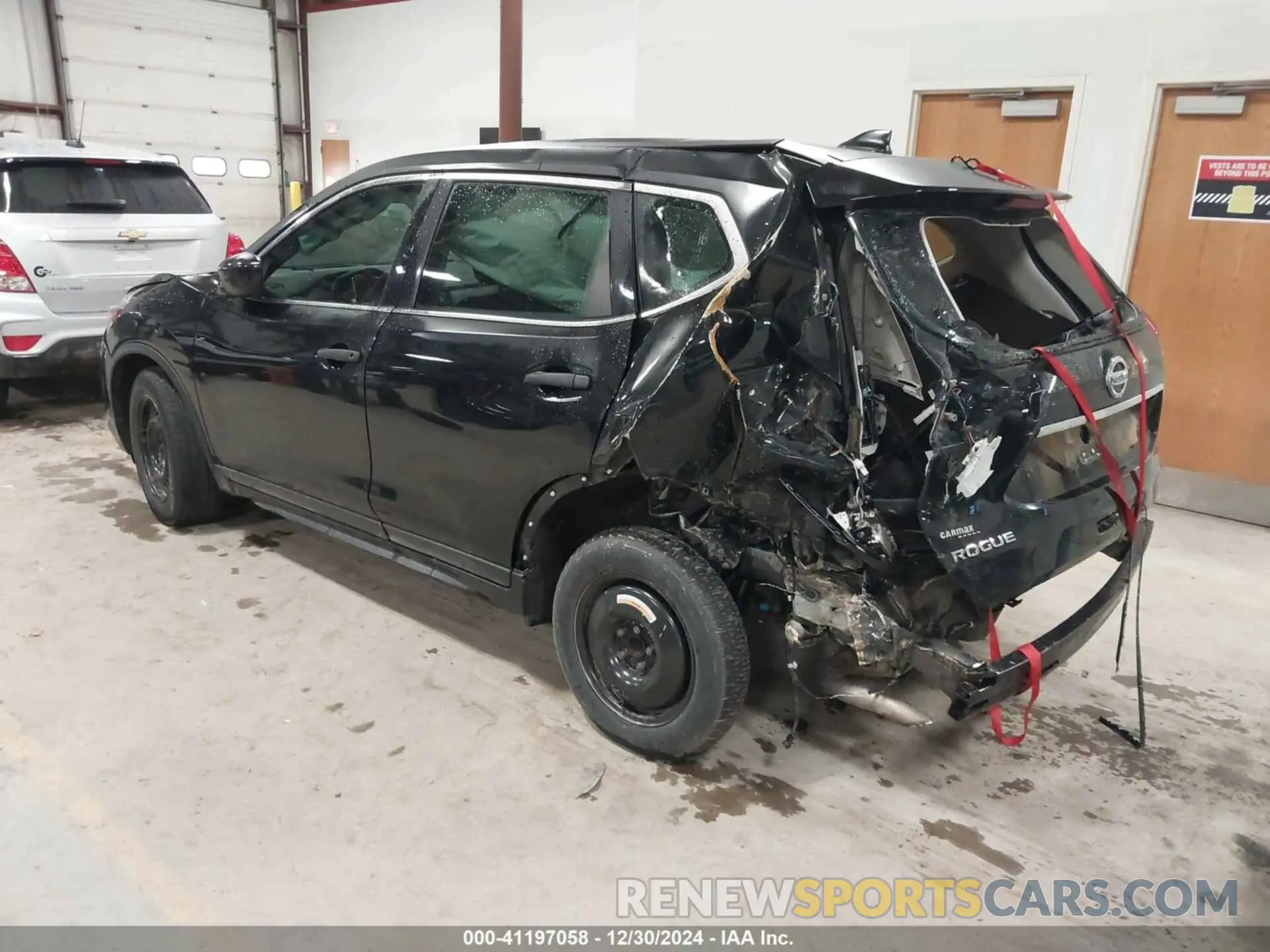 3 Photograph of a damaged car 5N1AT2MT7LC802930 NISSAN ROGUE 2020