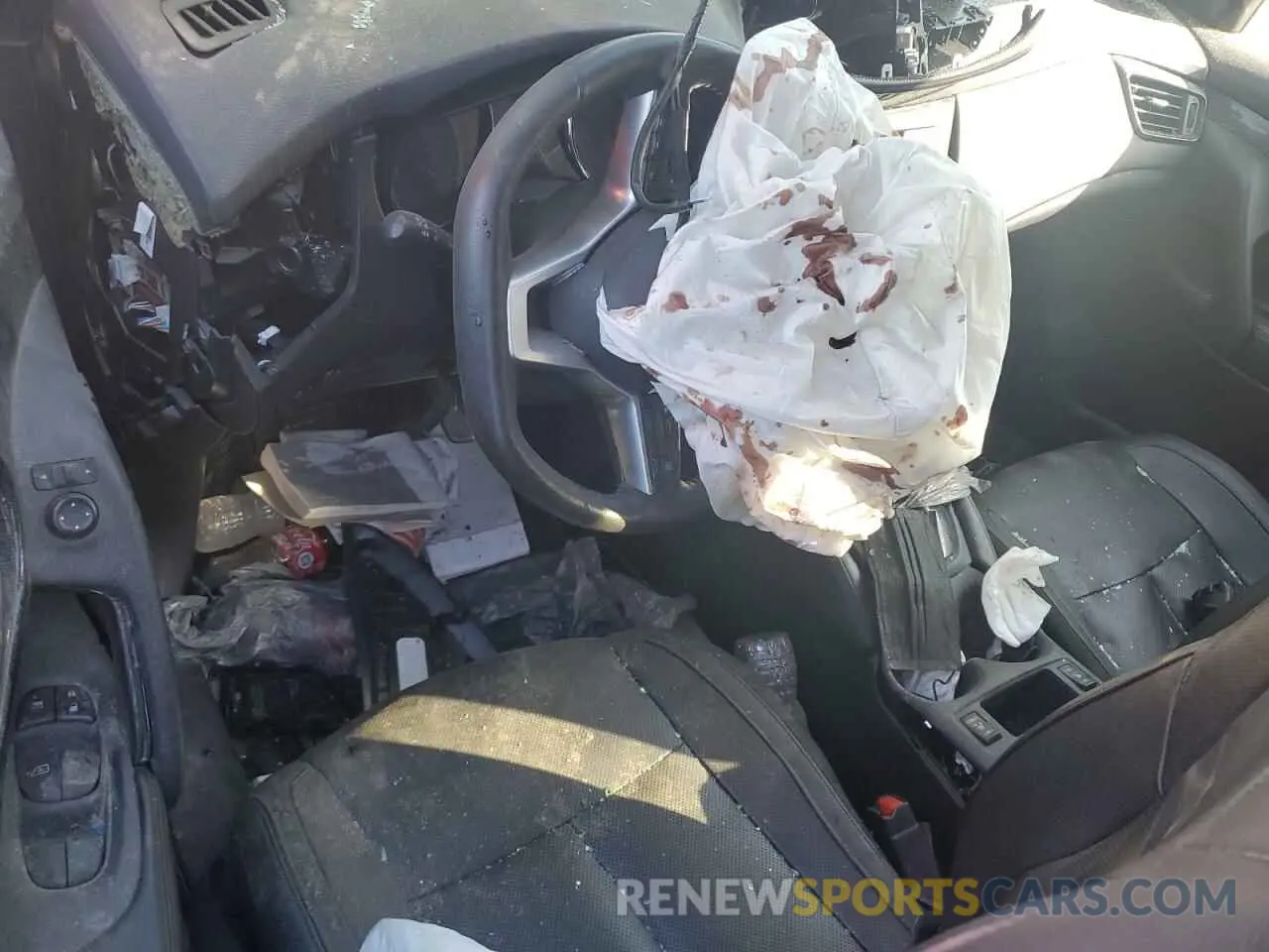 8 Photograph of a damaged car 5N1AT2MT9LC771342 NISSAN ROGUE 2020