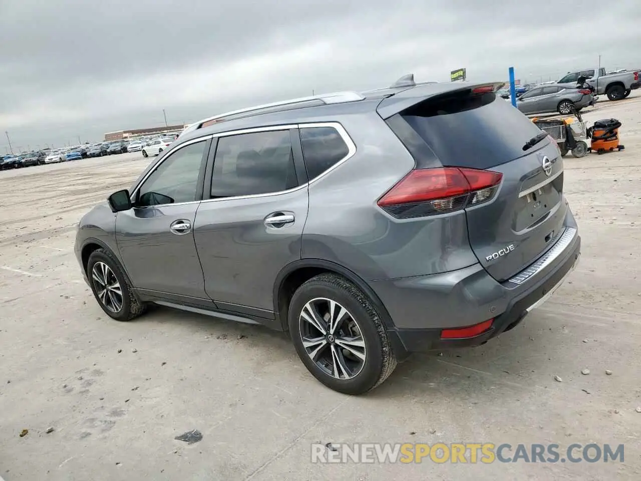2 Photograph of a damaged car 5N1AT2MT9LC796676 NISSAN ROGUE 2020