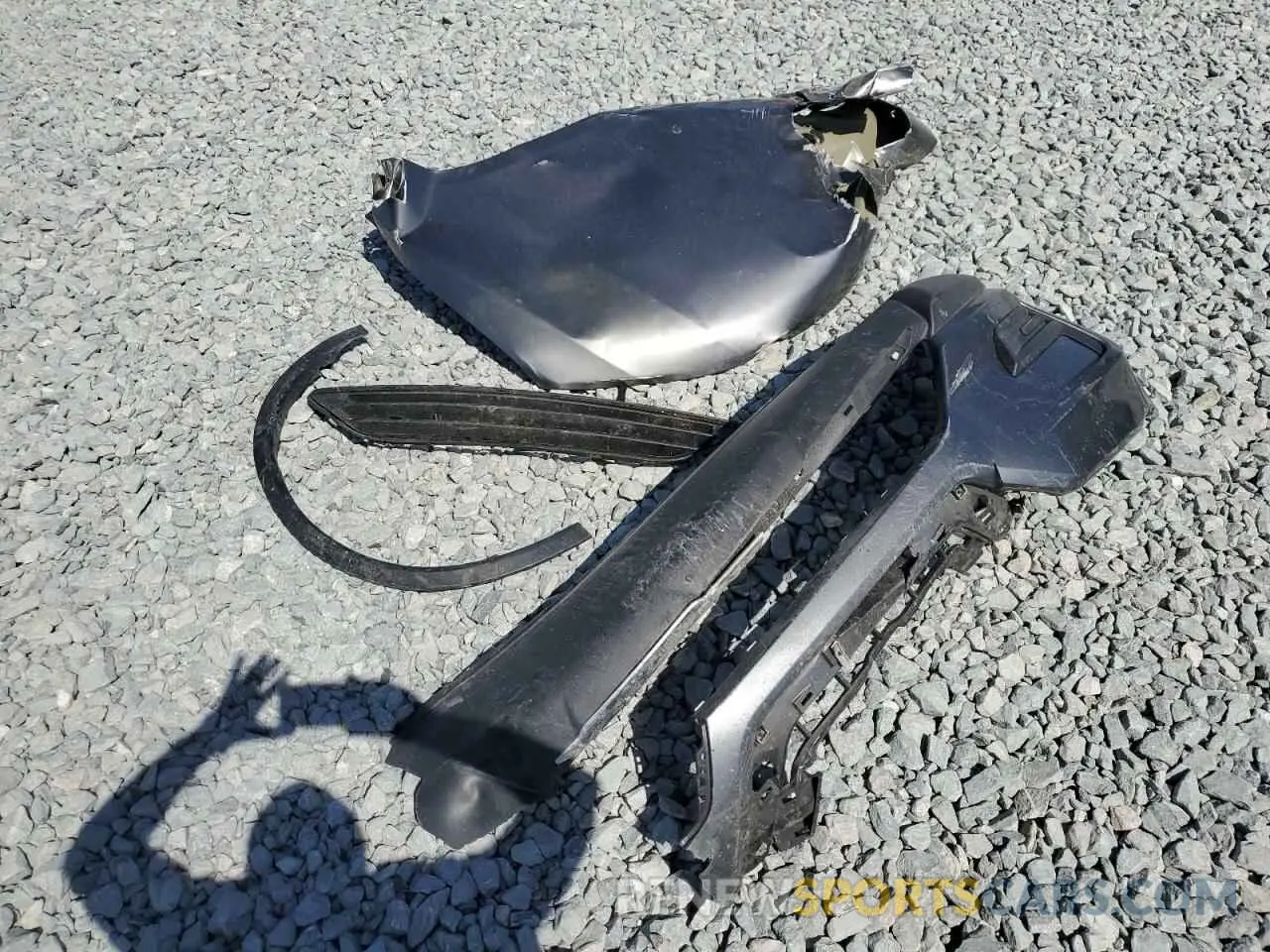 13 Photograph of a damaged car 5N1AT2MT9LC816196 NISSAN ROGUE 2020