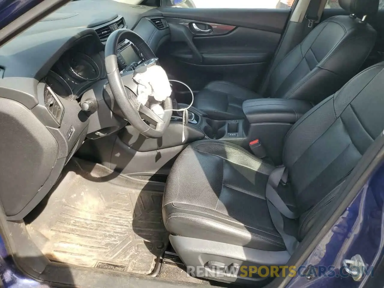 7 Photograph of a damaged car 5N1AT2MTXLC717354 NISSAN ROGUE 2020