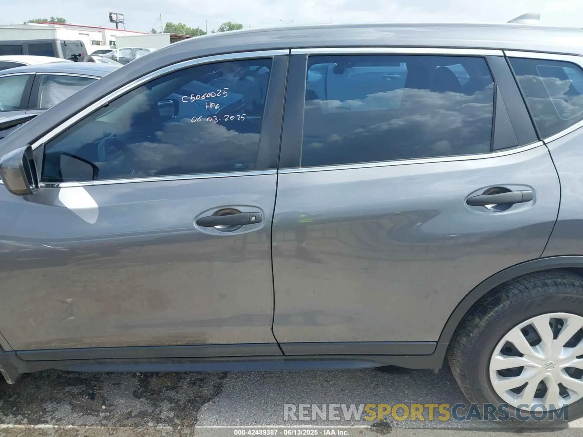 14 Photograph of a damaged car 5N1AT2MTXLC730007 NISSAN ROGUE 2020