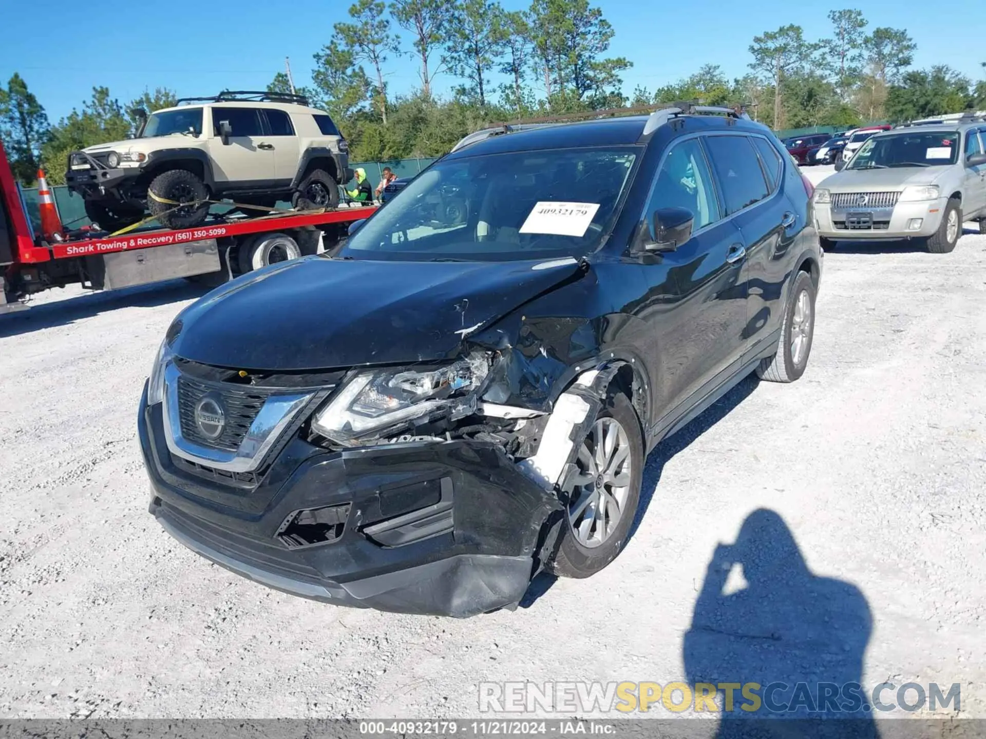 2 Photograph of a damaged car 5N1AT2MTXLC752654 NISSAN ROGUE 2020