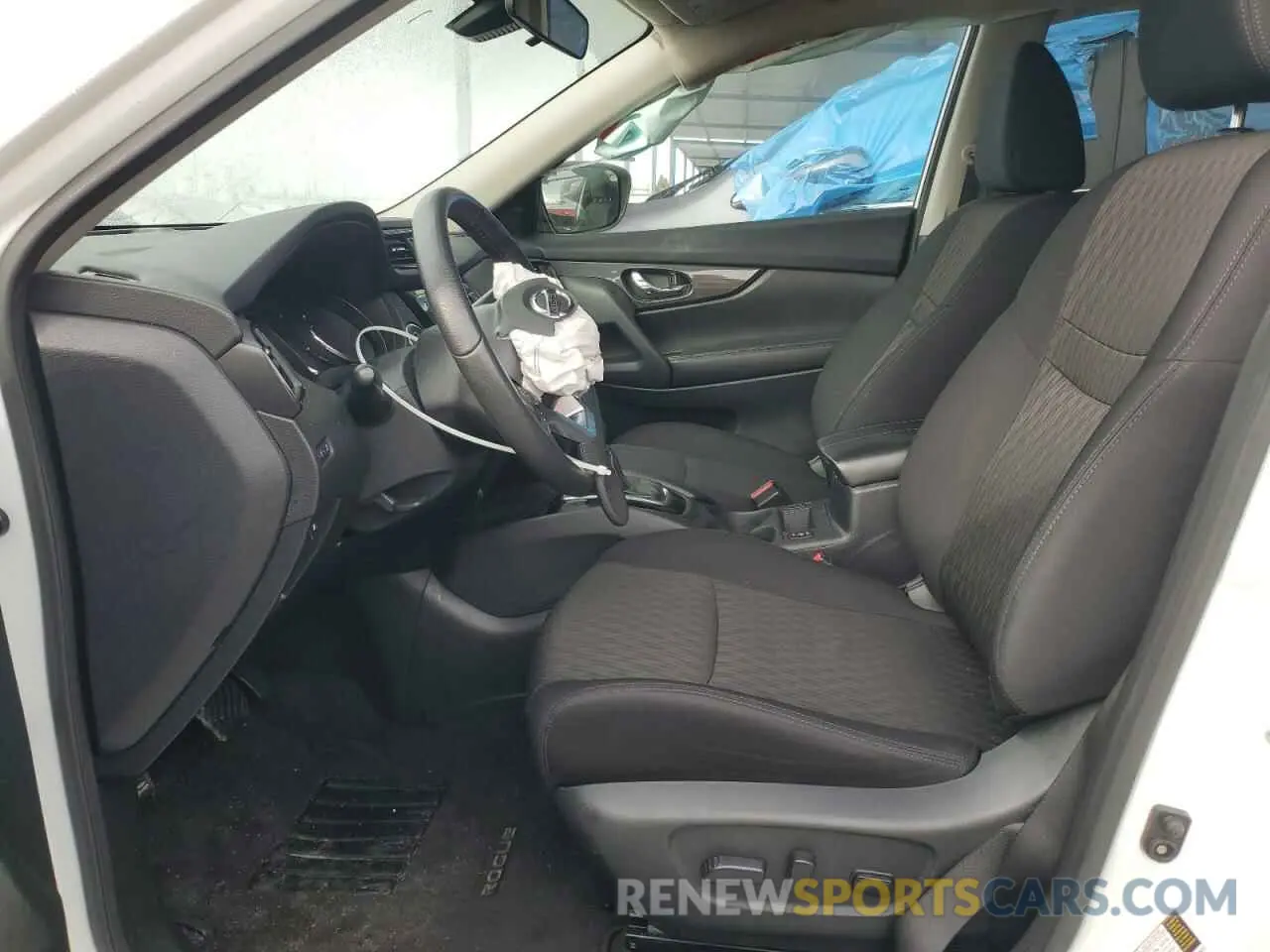 7 Photograph of a damaged car 5N1AT2MTXLC761130 NISSAN ROGUE 2020