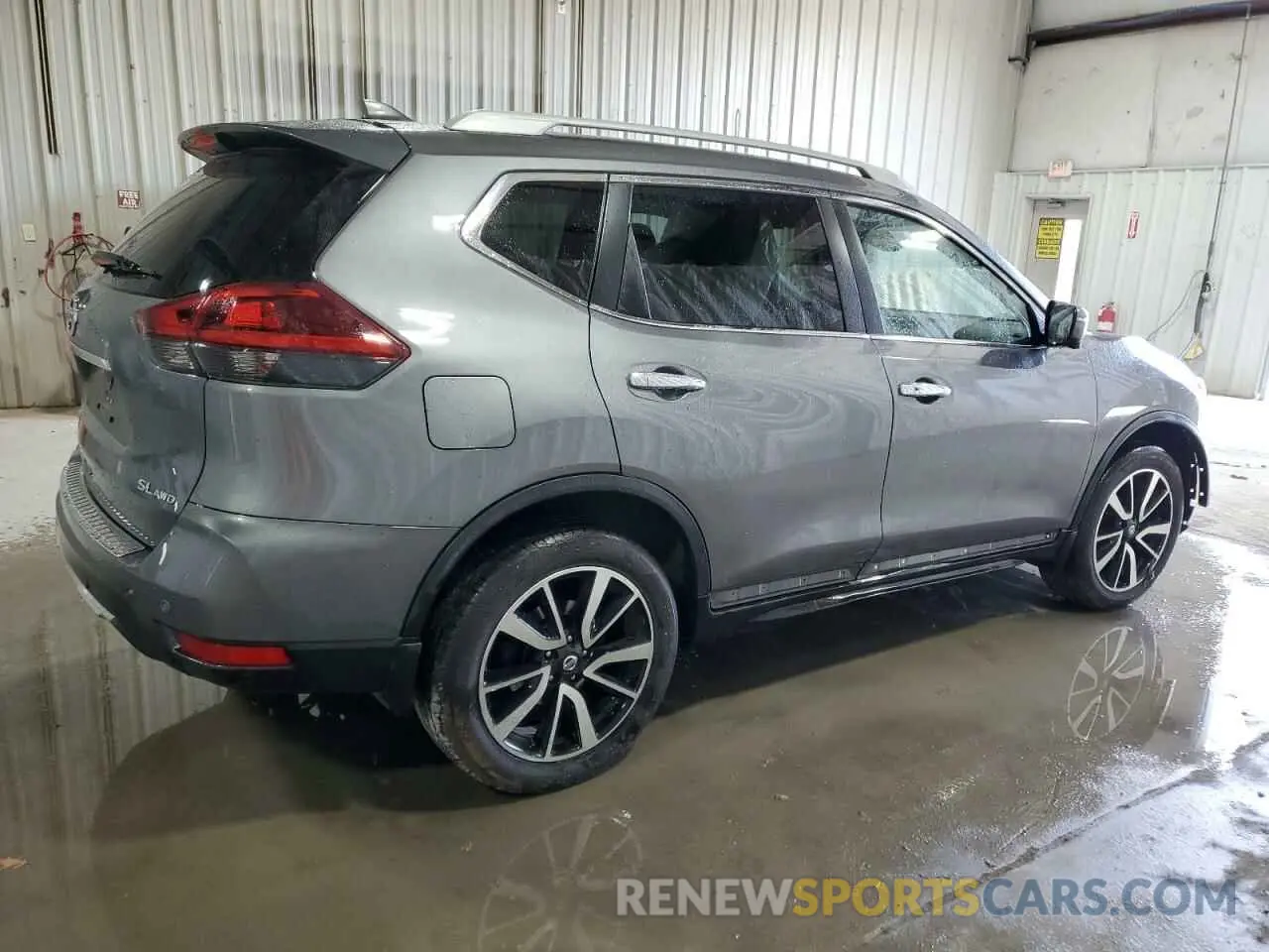 3 Photograph of a damaged car 5N1AT2MV0LC780190 NISSAN ROGUE 2020