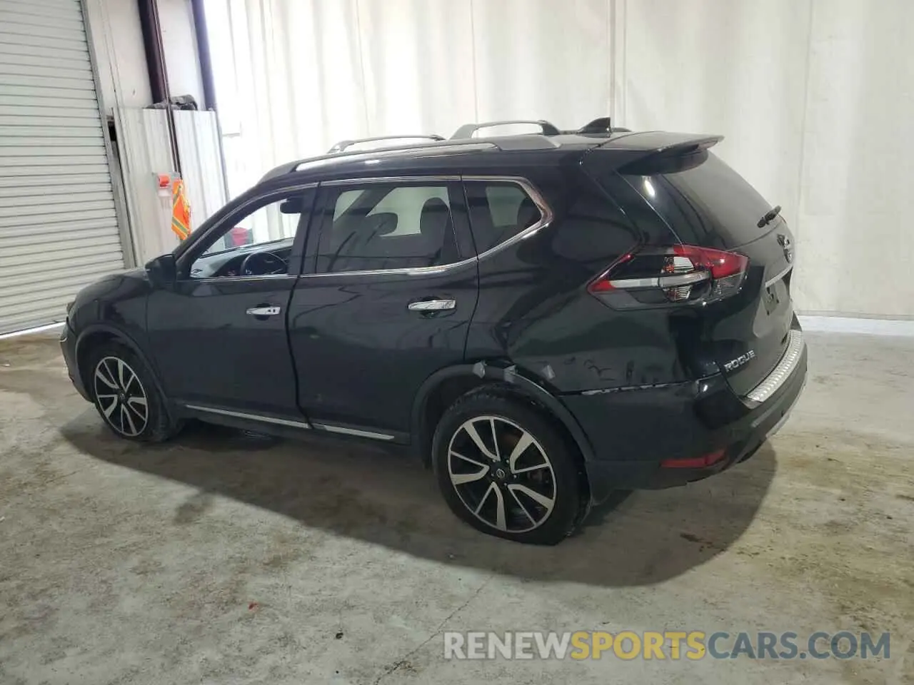 2 Photograph of a damaged car 5N1AT2MV1LC771725 NISSAN ROGUE 2020