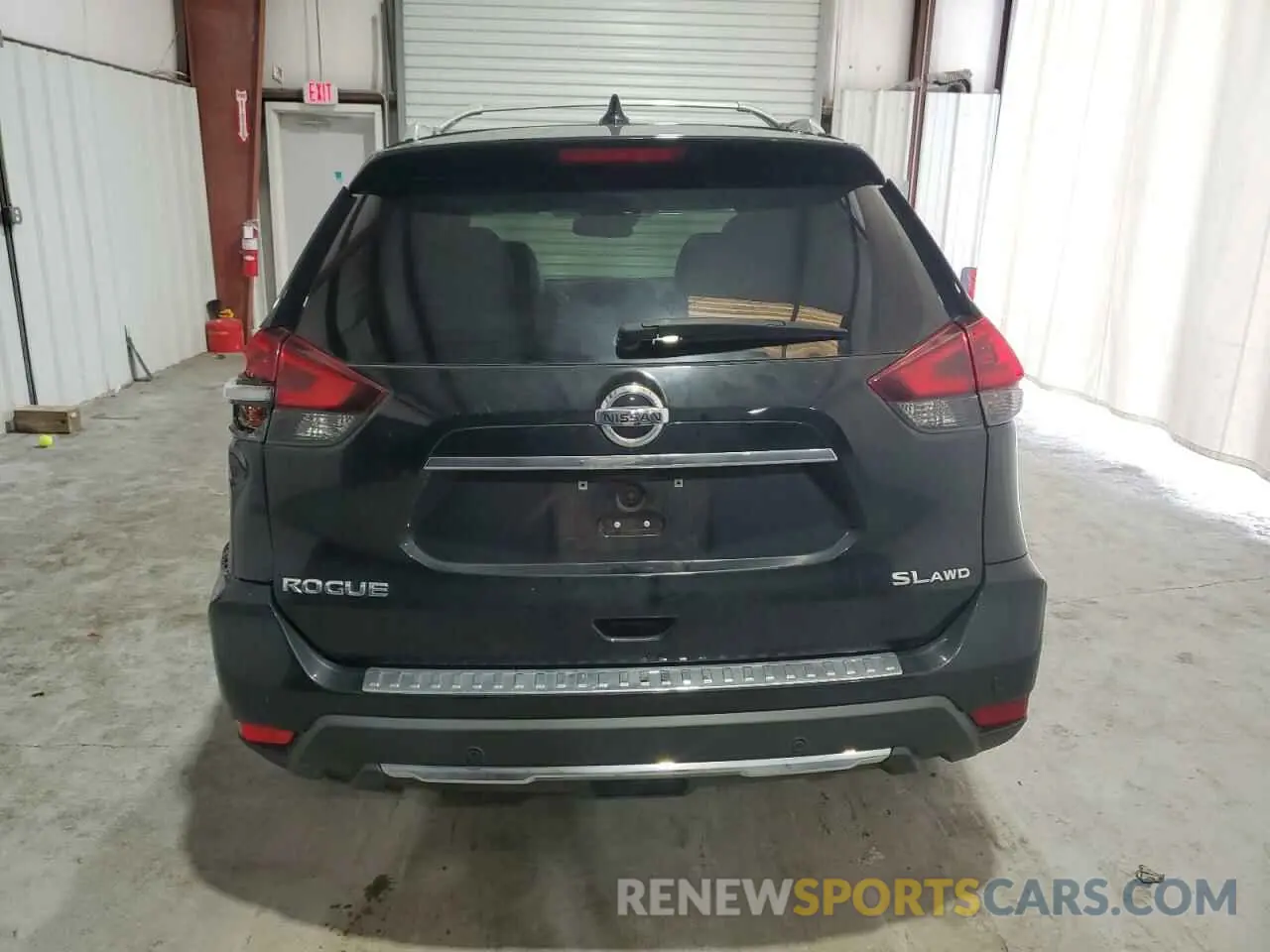 6 Photograph of a damaged car 5N1AT2MV1LC771725 NISSAN ROGUE 2020
