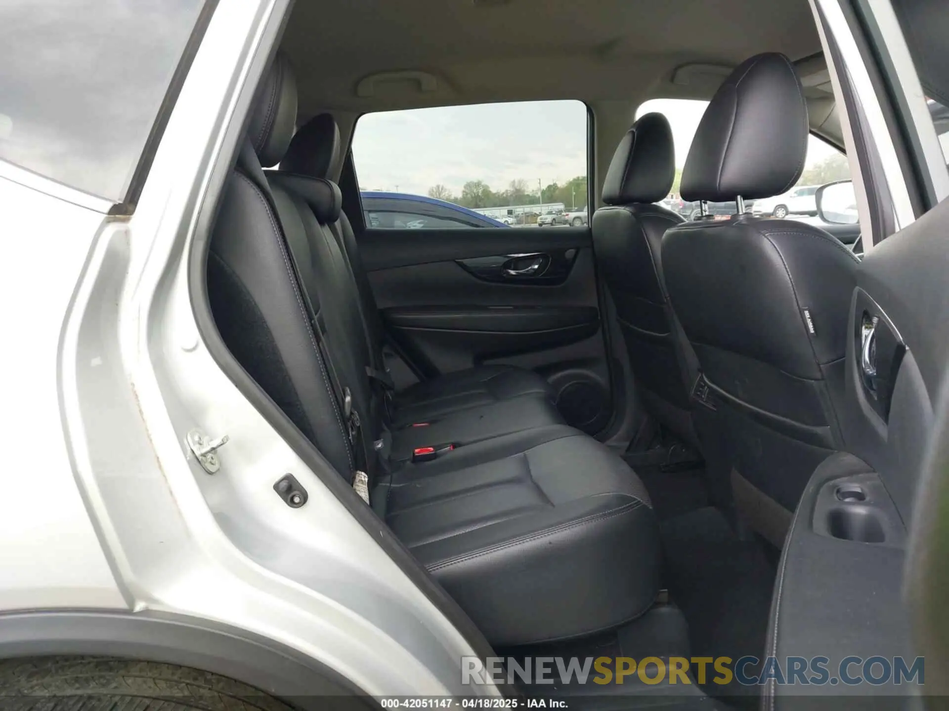 8 Фотография поврежденного автомобиля 5N1AT2MV2LC727295 NISSAN ROGUE 2020