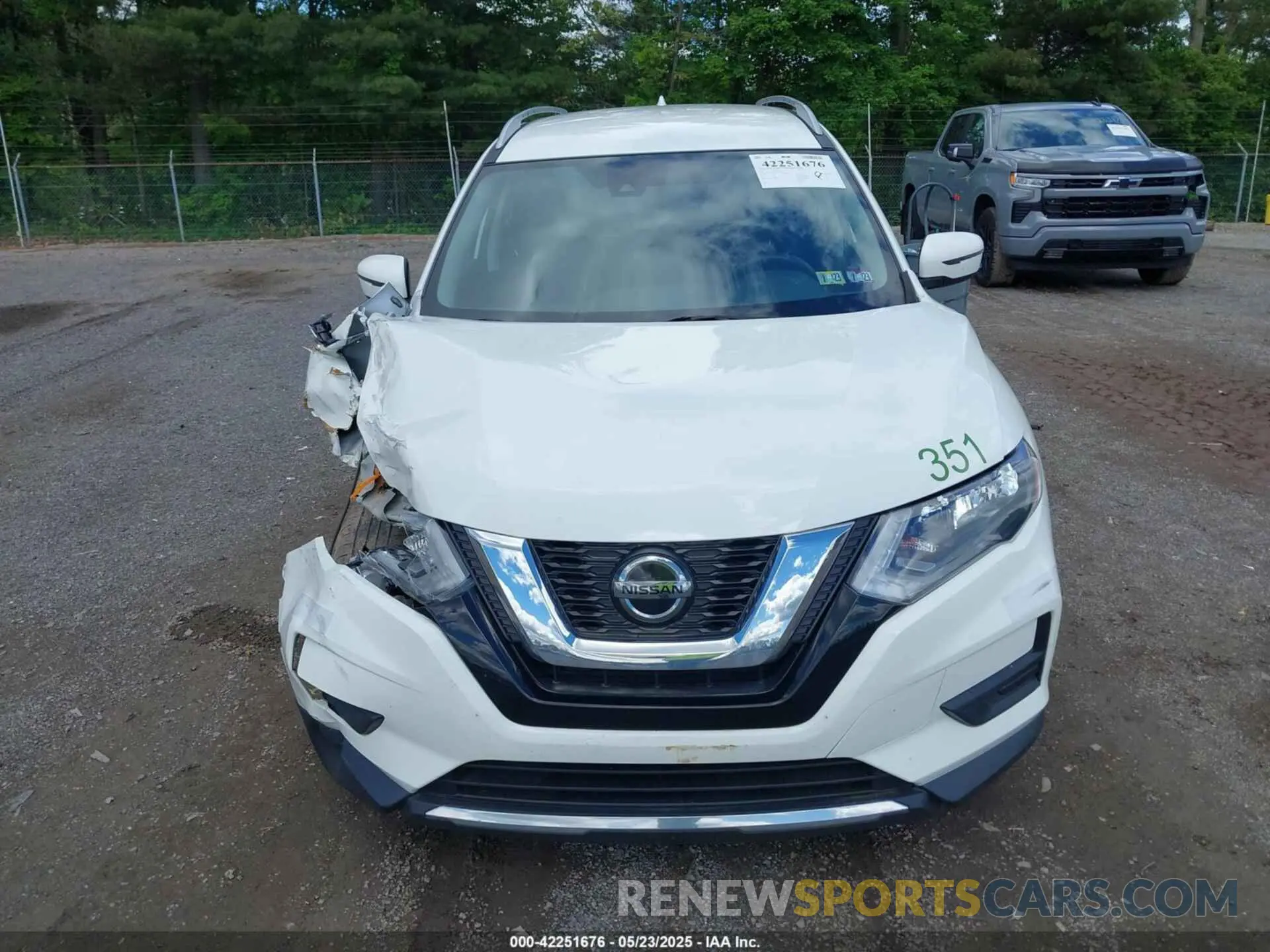 12 Photograph of a damaged car 5N1AT2MV2LC796181 NISSAN ROGUE 2020