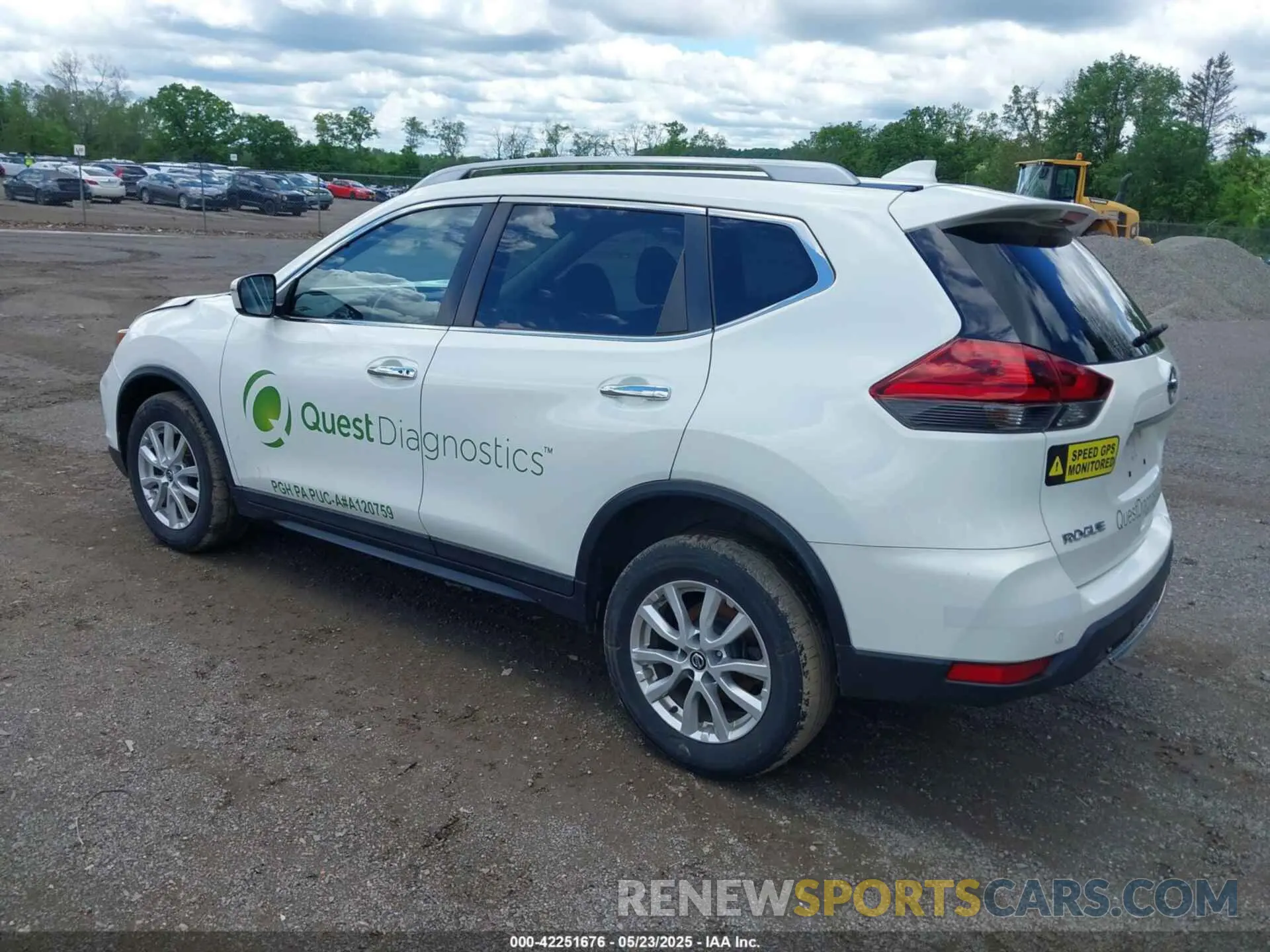 3 Photograph of a damaged car 5N1AT2MV2LC796181 NISSAN ROGUE 2020