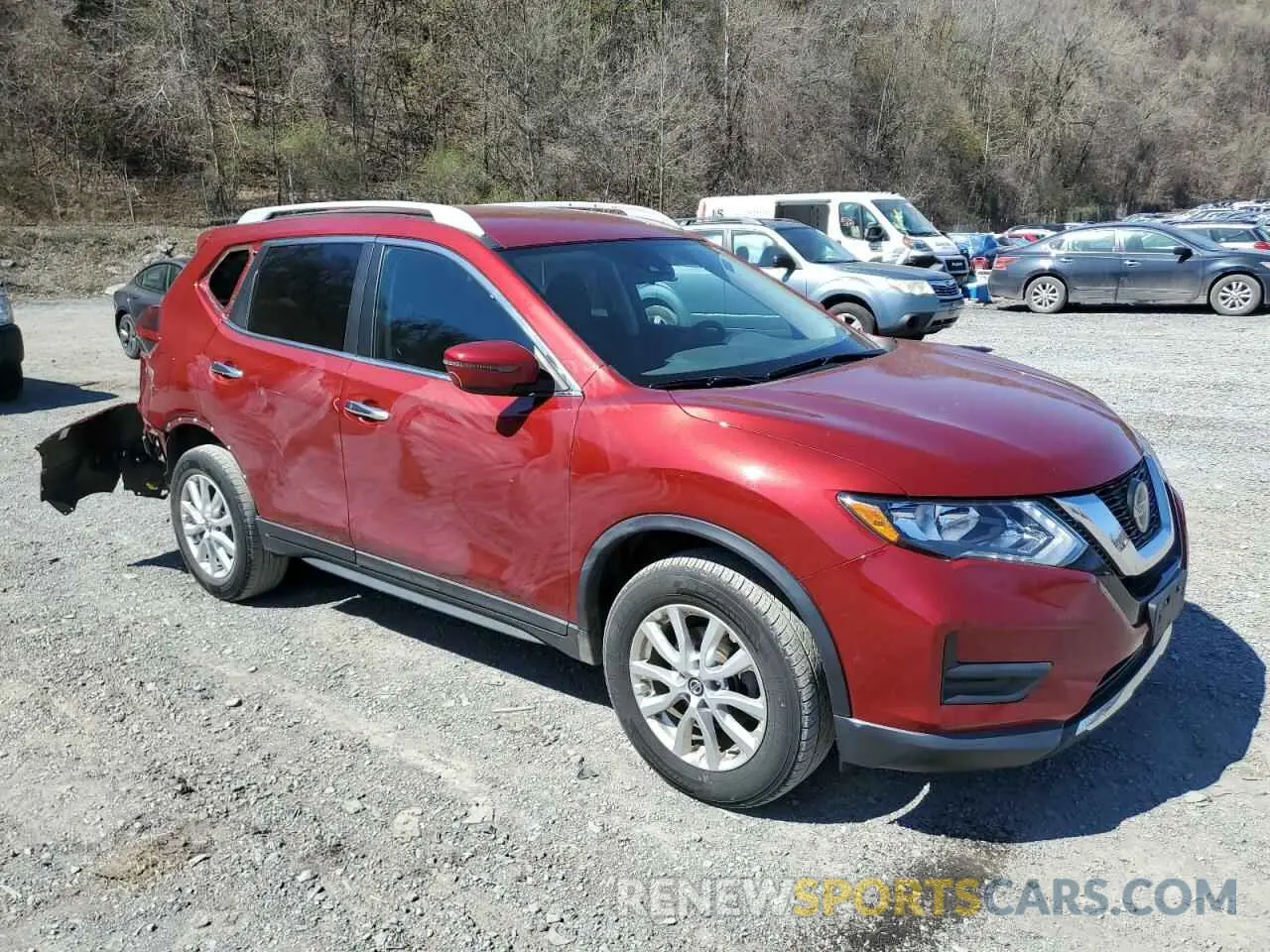 4 Photograph of a damaged car 5N1AT2MV2LC815943 NISSAN ROGUE 2020