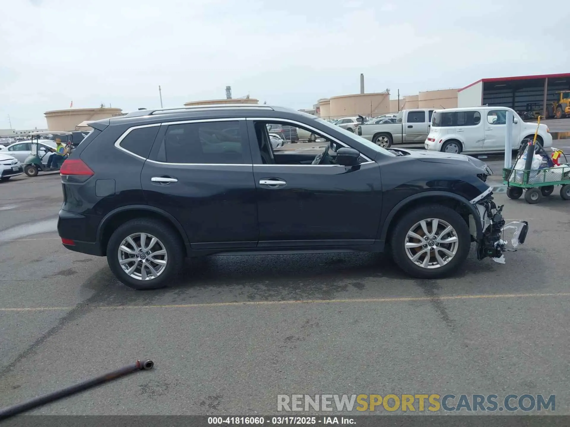 13 Photograph of a damaged car 5N1AT2MV3LC743392 NISSAN ROGUE 2020