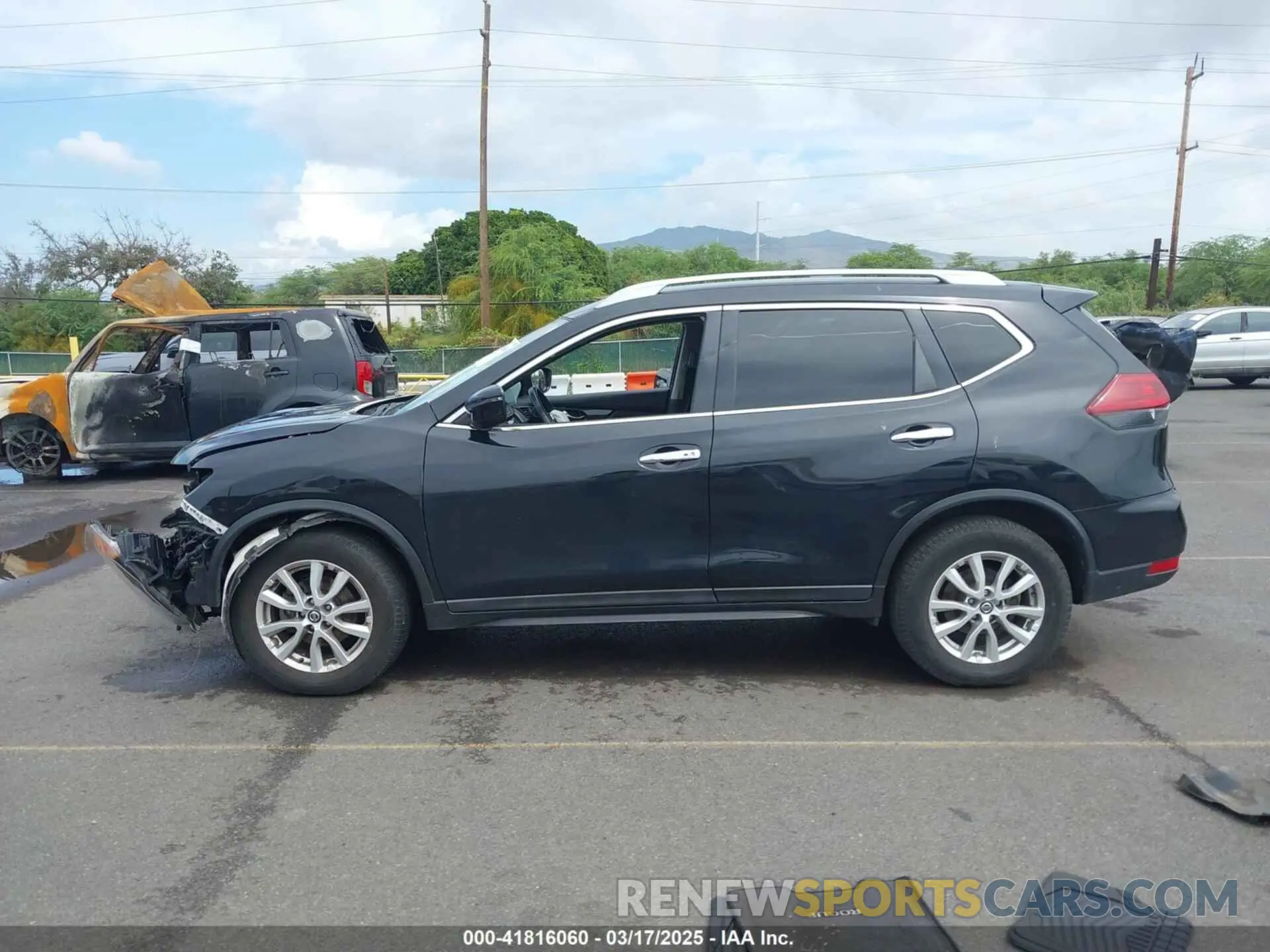 14 Photograph of a damaged car 5N1AT2MV3LC743392 NISSAN ROGUE 2020