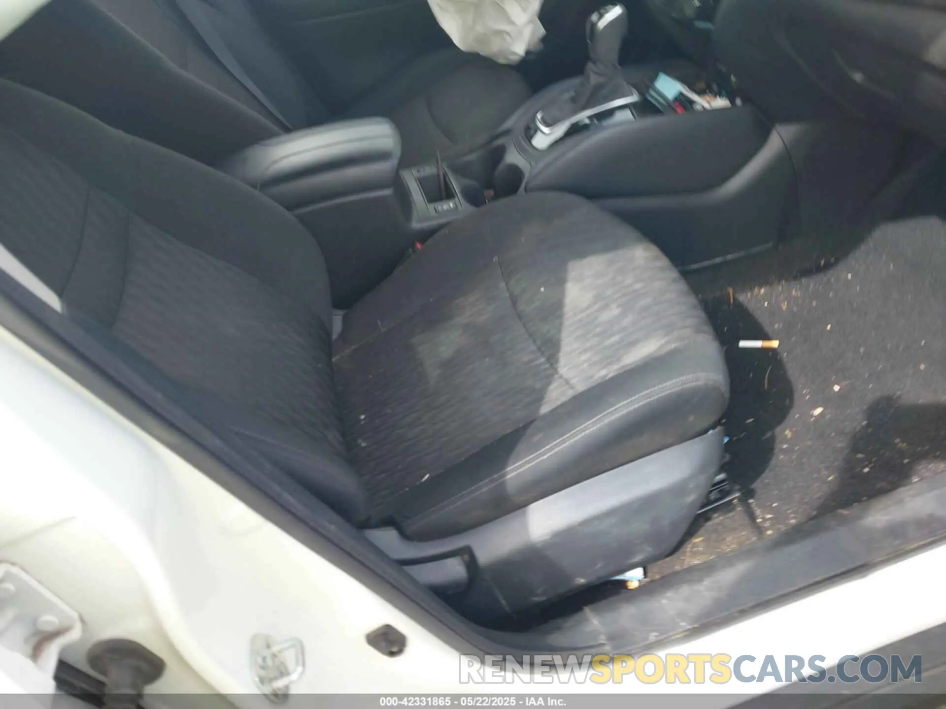 5 Photograph of a damaged car 5N1AT2MV3LC781124 NISSAN ROGUE 2020