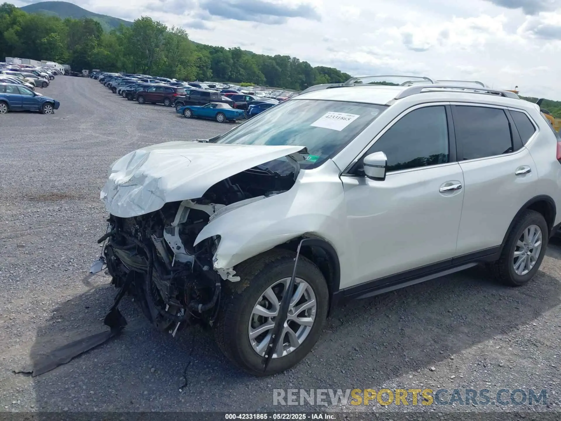 6 Photograph of a damaged car 5N1AT2MV3LC781124 NISSAN ROGUE 2020