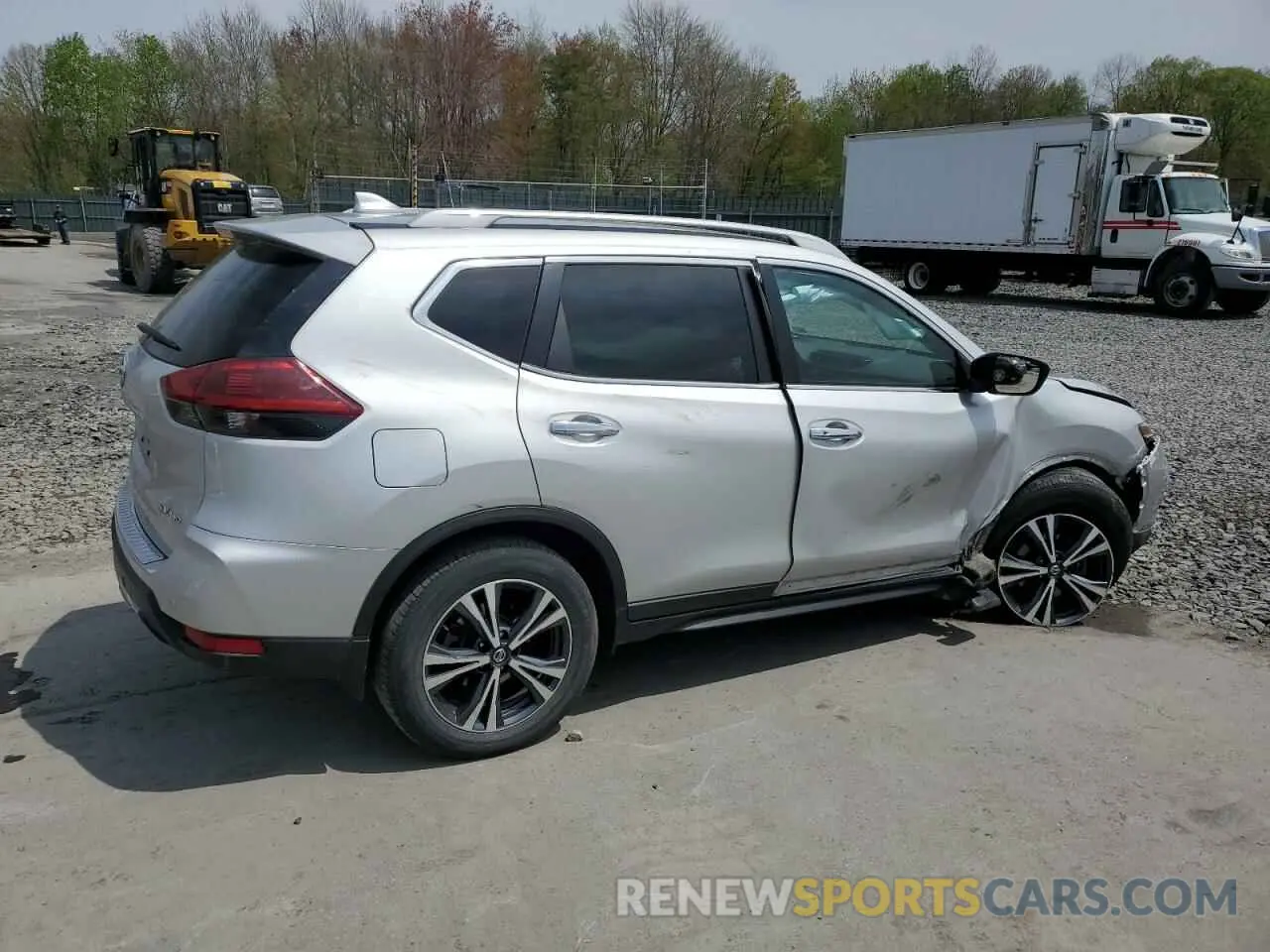 3 Фотография поврежденного автомобиля 5N1AT2MV3LC795380 NISSAN ROGUE 2020