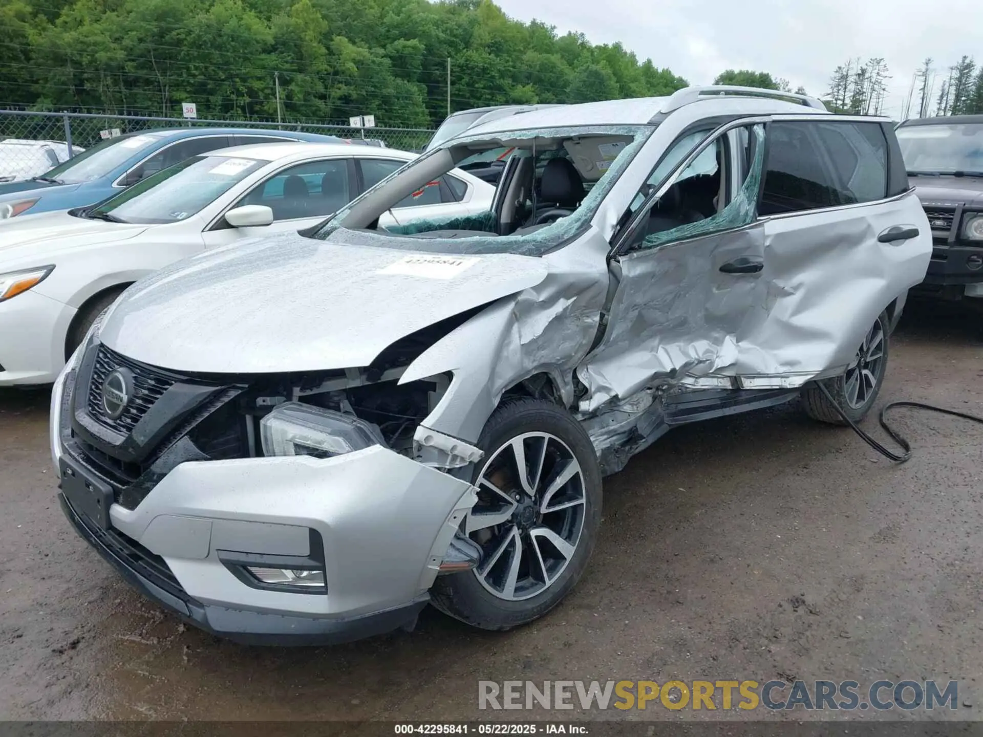 2 Photograph of a damaged car 5N1AT2MV5LC708045 NISSAN ROGUE 2020