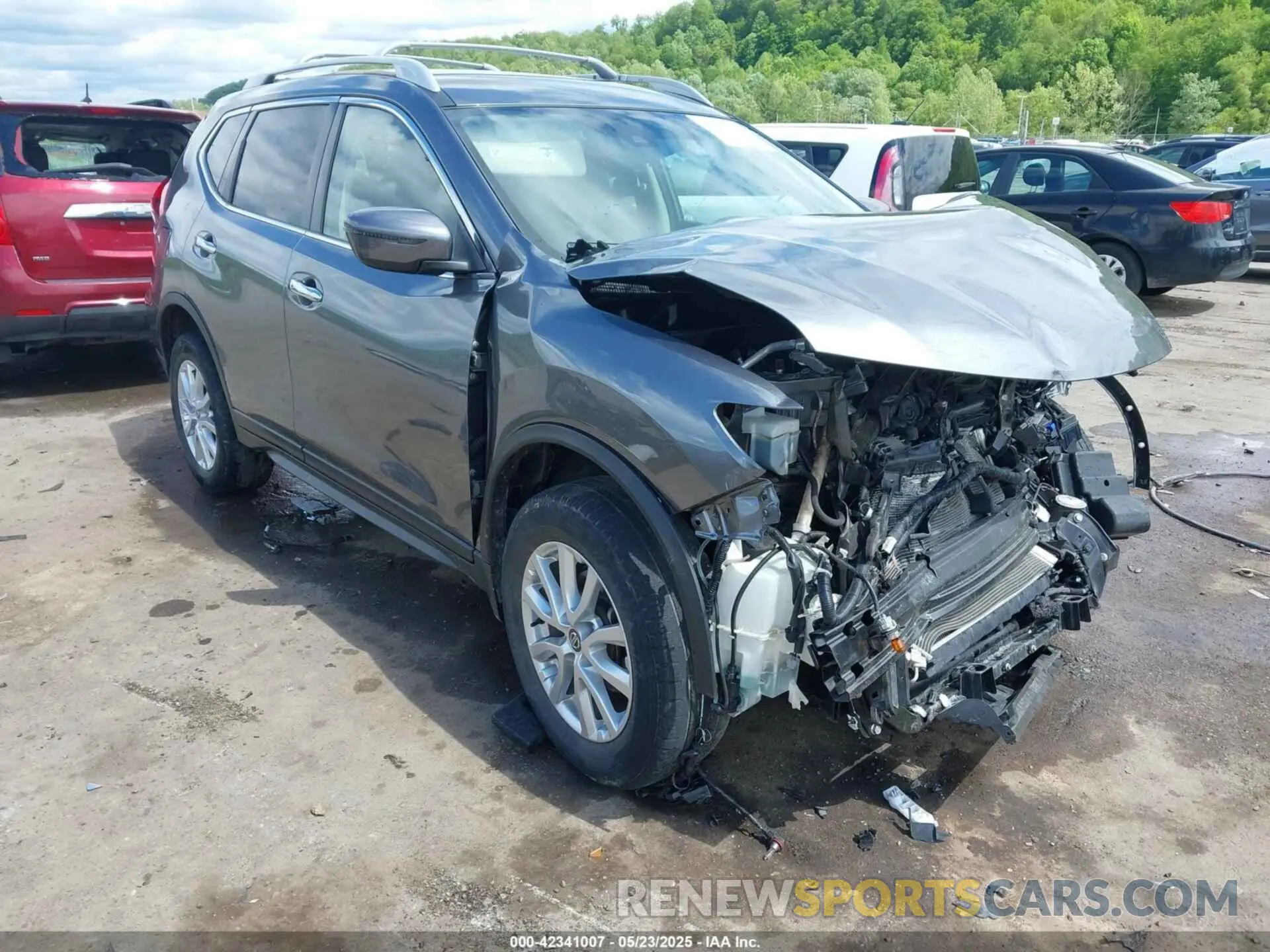 1 Photograph of a damaged car 5N1AT2MV5LC748688 NISSAN ROGUE 2020