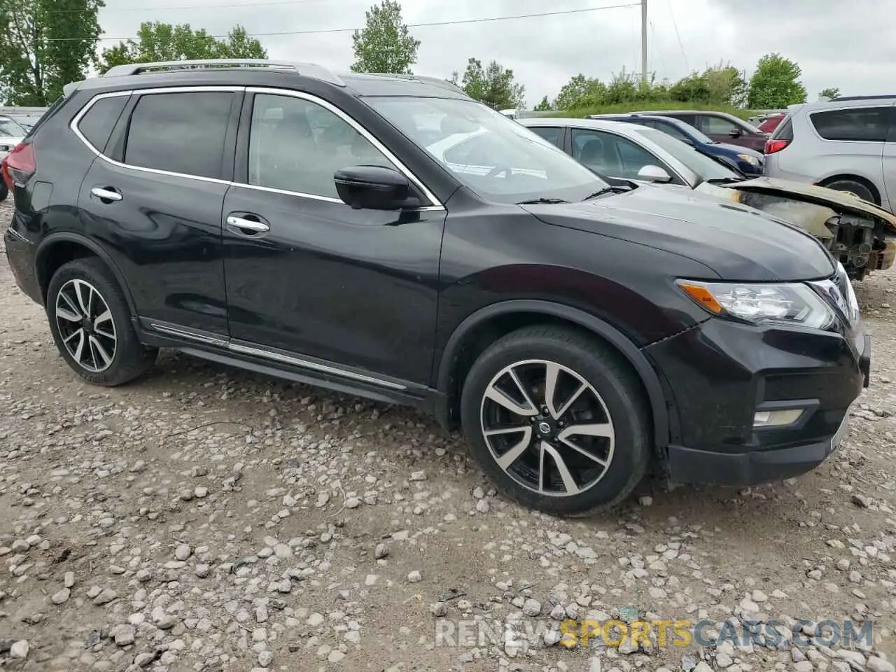 4 Photograph of a damaged car 5N1AT2MV5LC759237 NISSAN ROGUE 2020