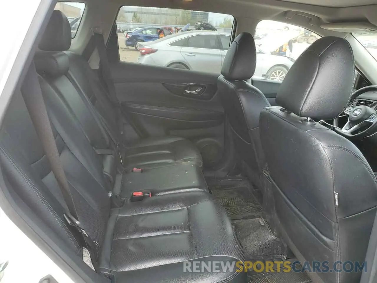 11 Photograph of a damaged car 5N1AT2MV6LC755858 NISSAN ROGUE 2020