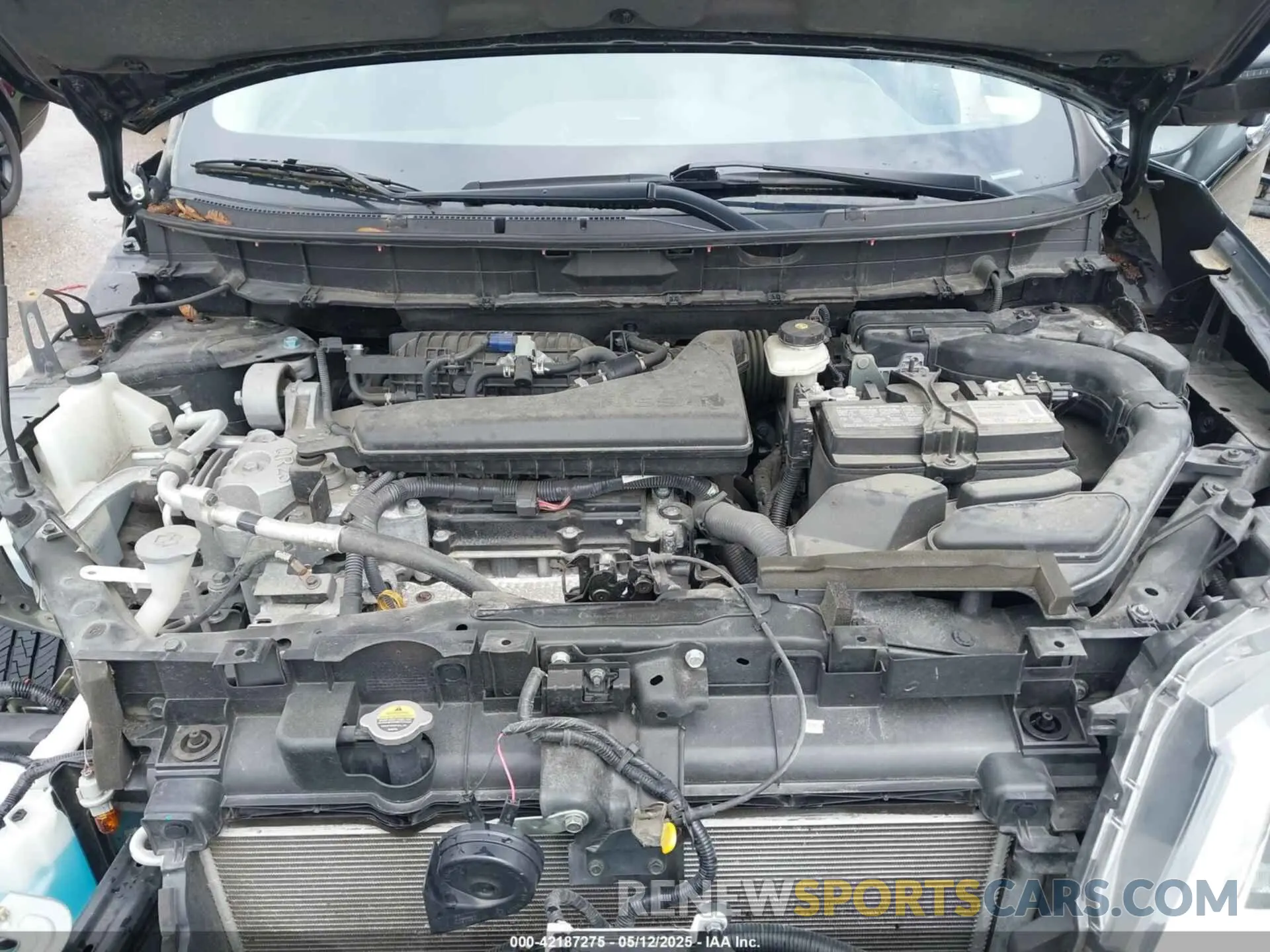 10 Photograph of a damaged car 5N1AT2MV6LC771851 NISSAN ROGUE 2020