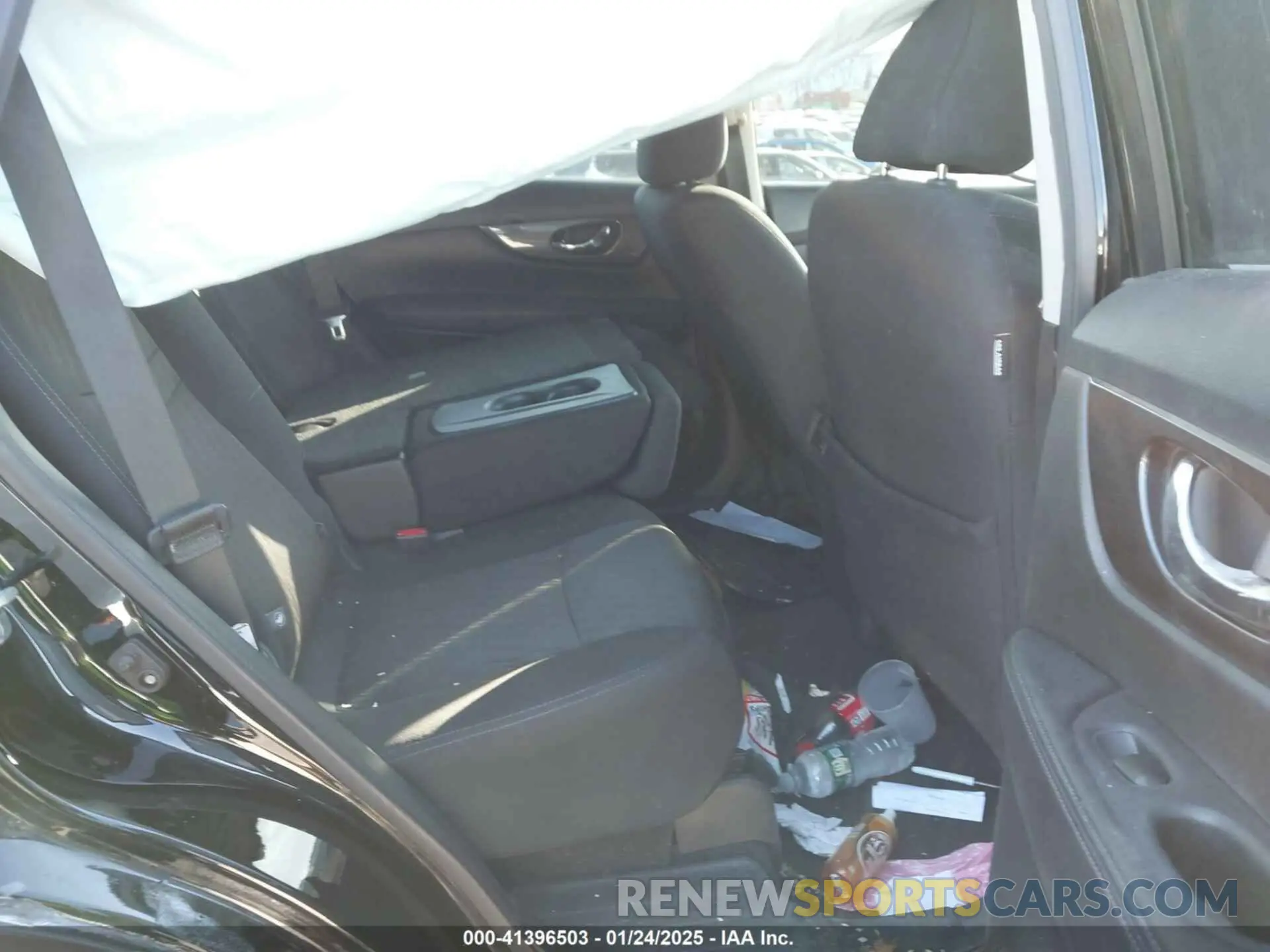 8 Photograph of a damaged car 5N1AT2MV6LC795244 NISSAN ROGUE 2020