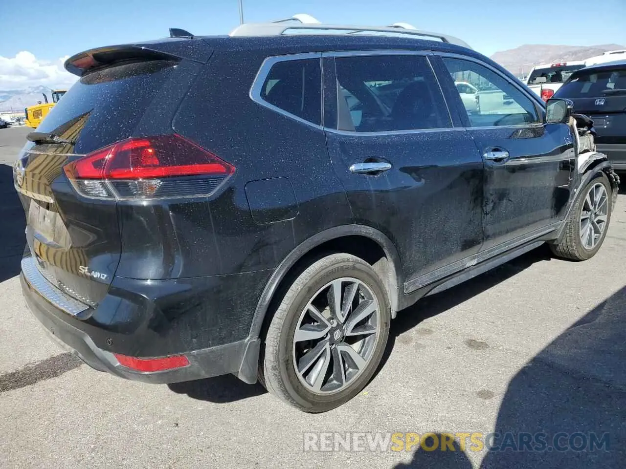 3 Photograph of a damaged car 5N1AT2MV7LC772765 NISSAN ROGUE 2020
